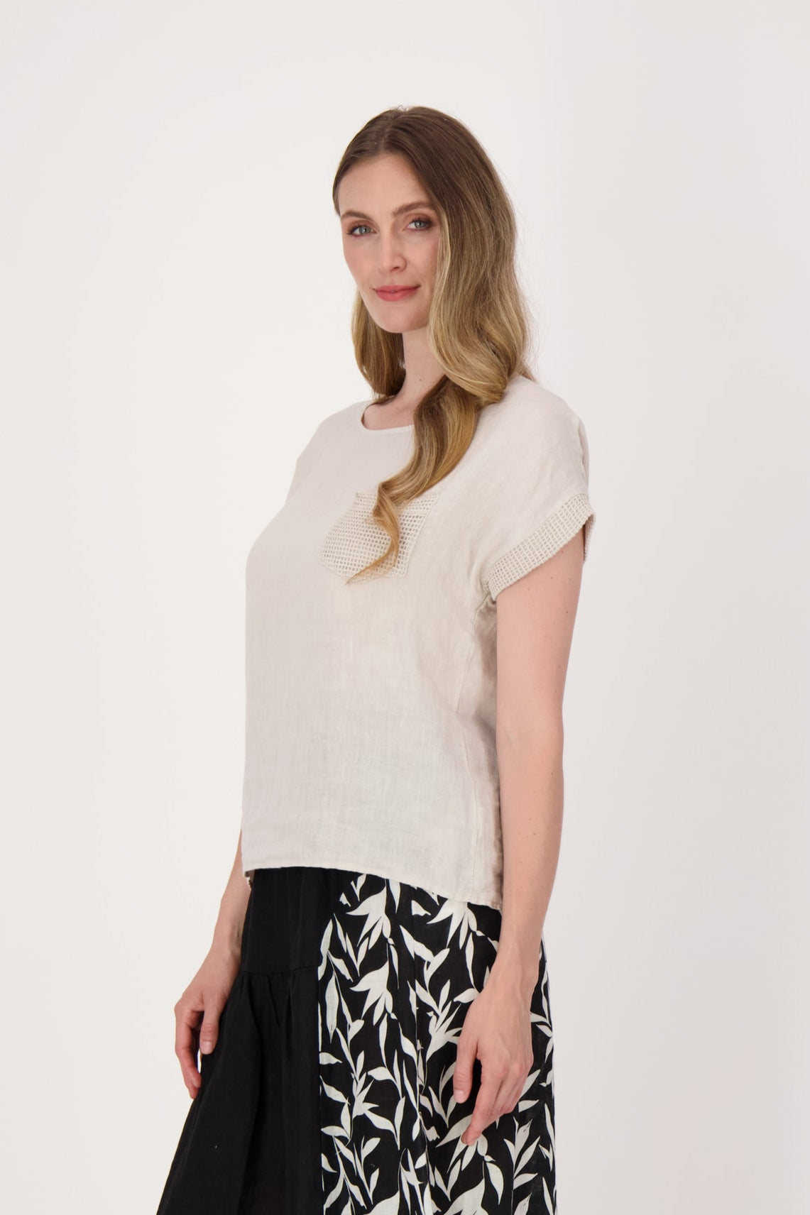Linen Mesh Detail Short Sleeve Shirt