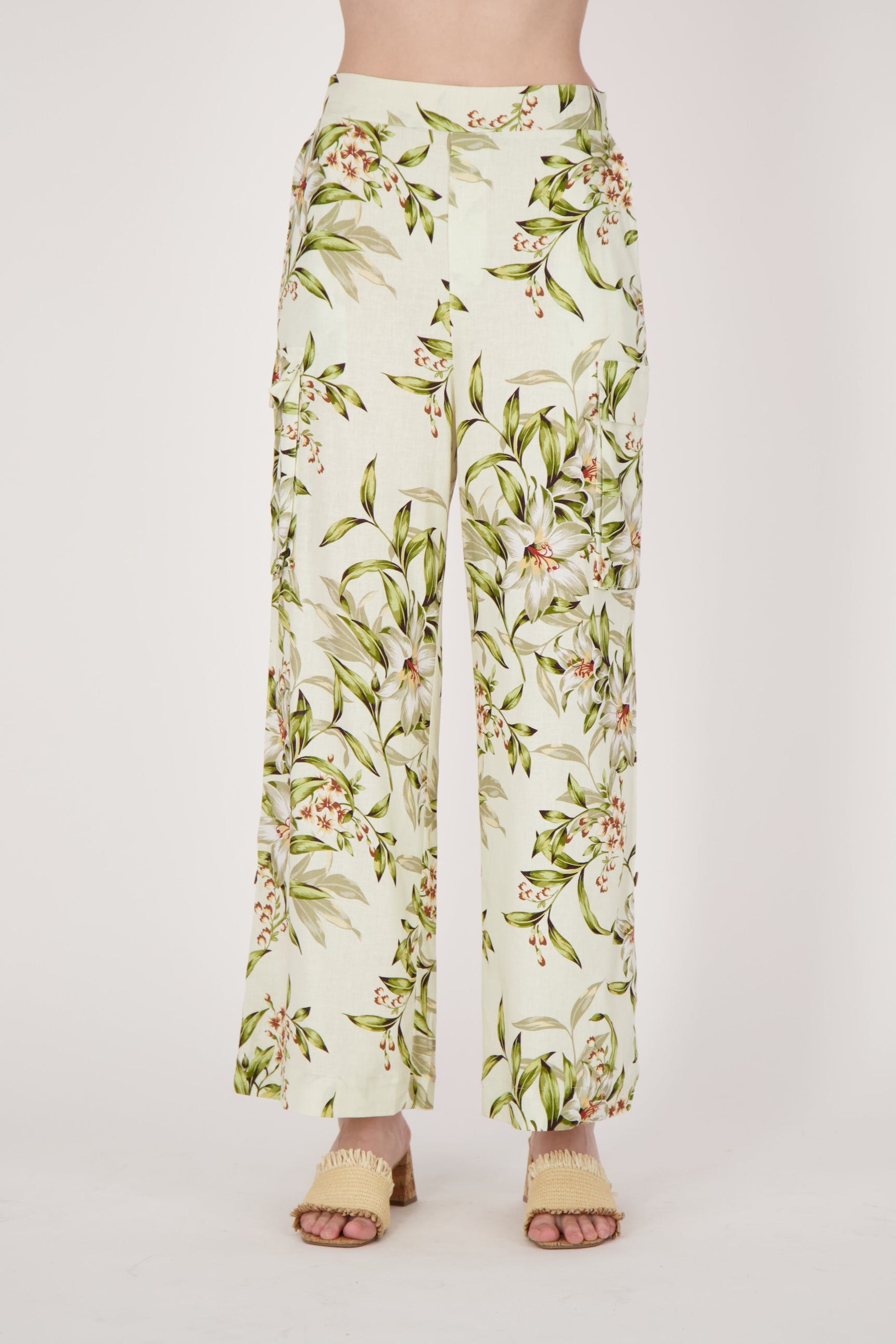Wide Leg Cargo Pant