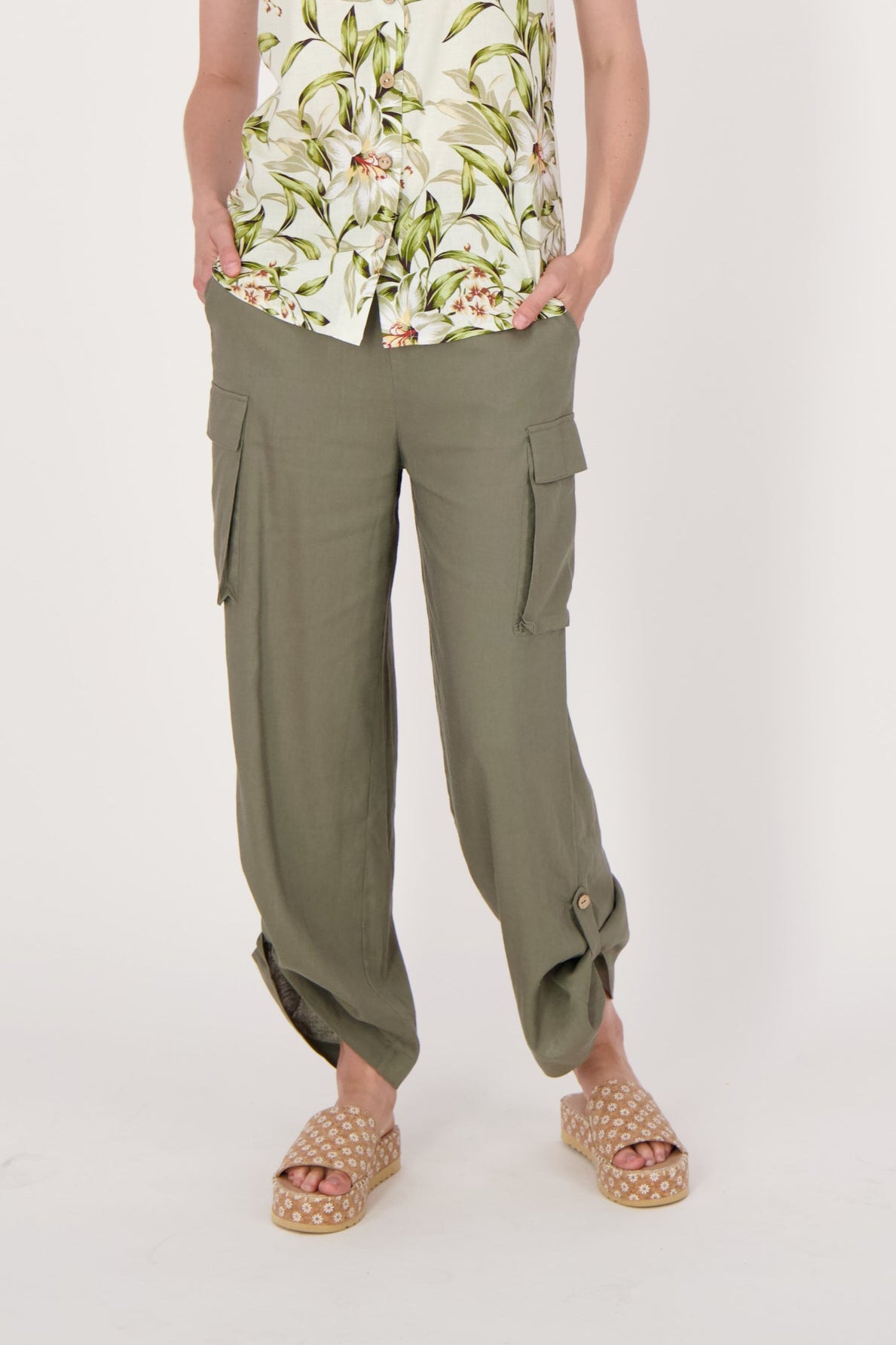 Wide Leg Cargo Pant