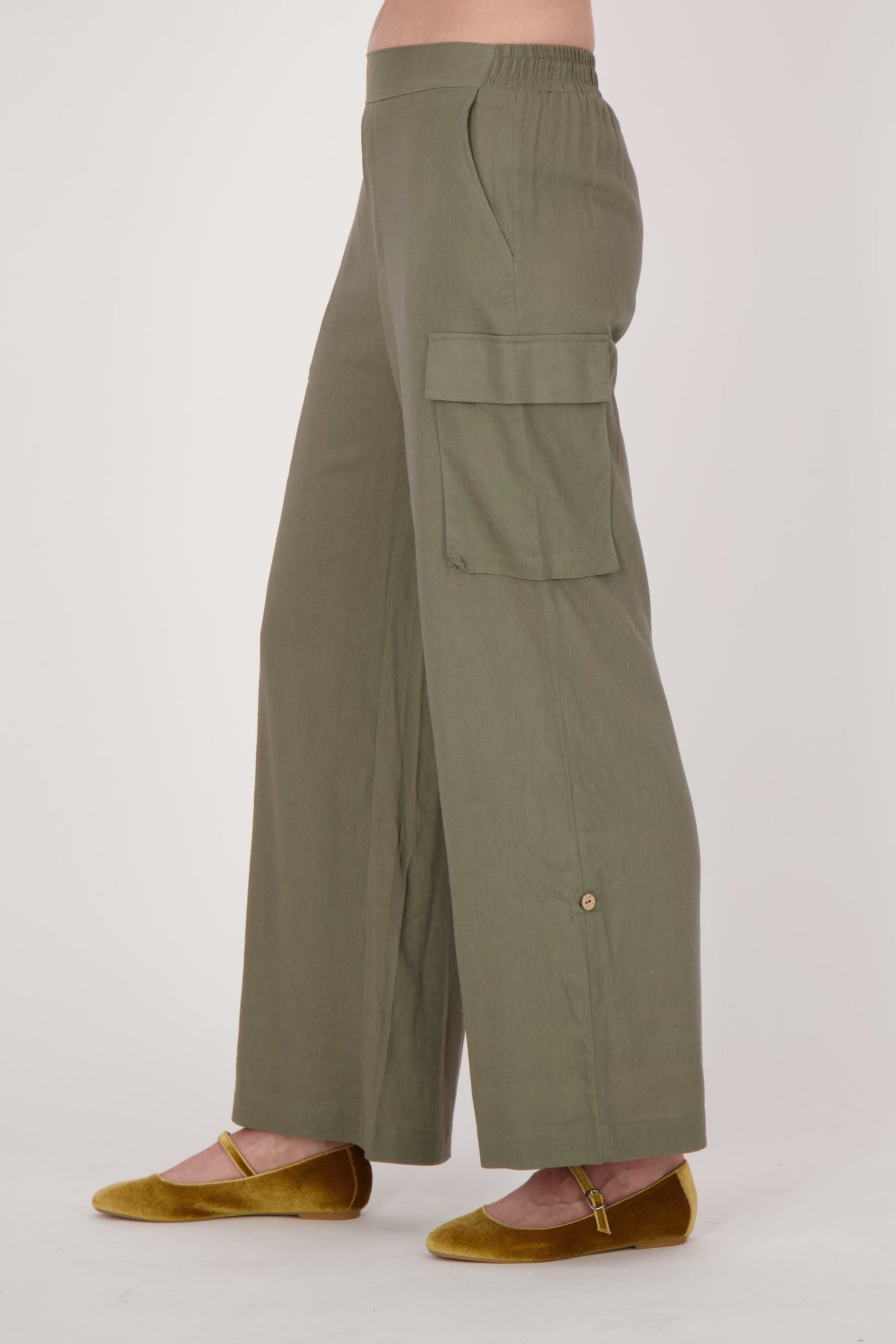 Wide Leg Cargo Pant