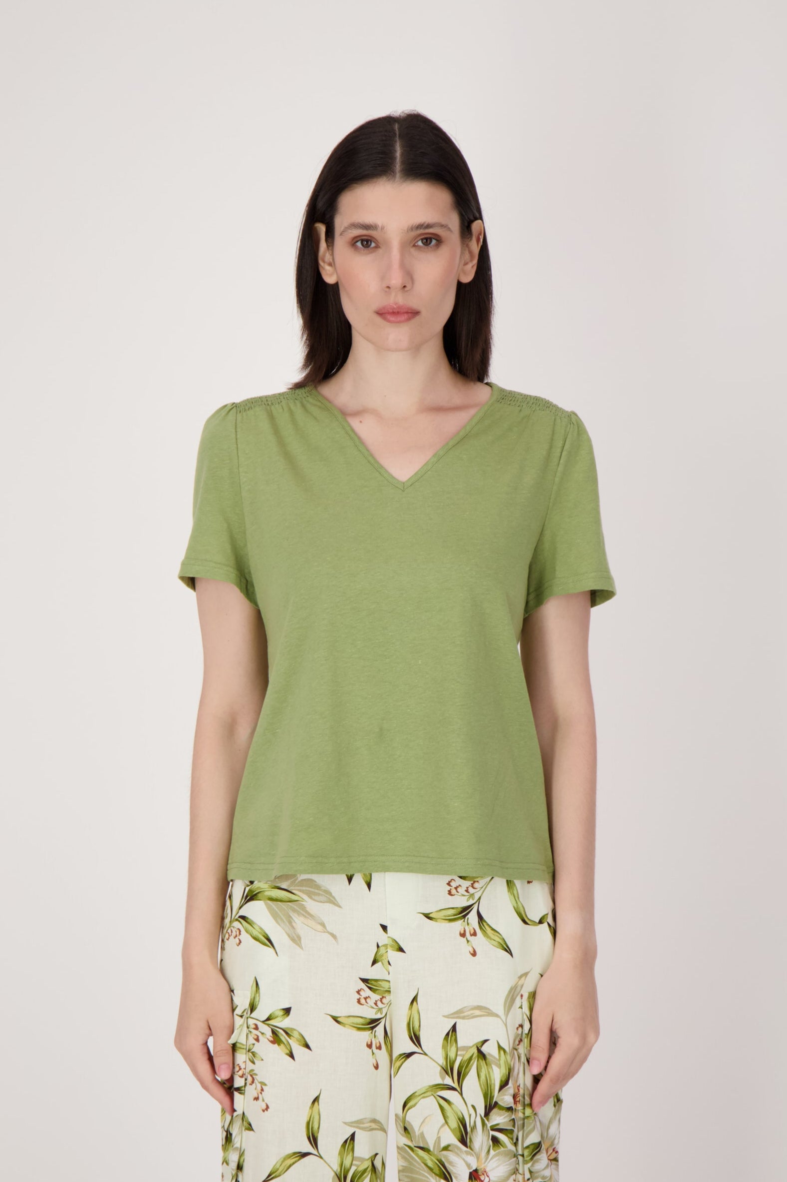 Linen-Cotton Blend Ruched Shoulder T-Shirt