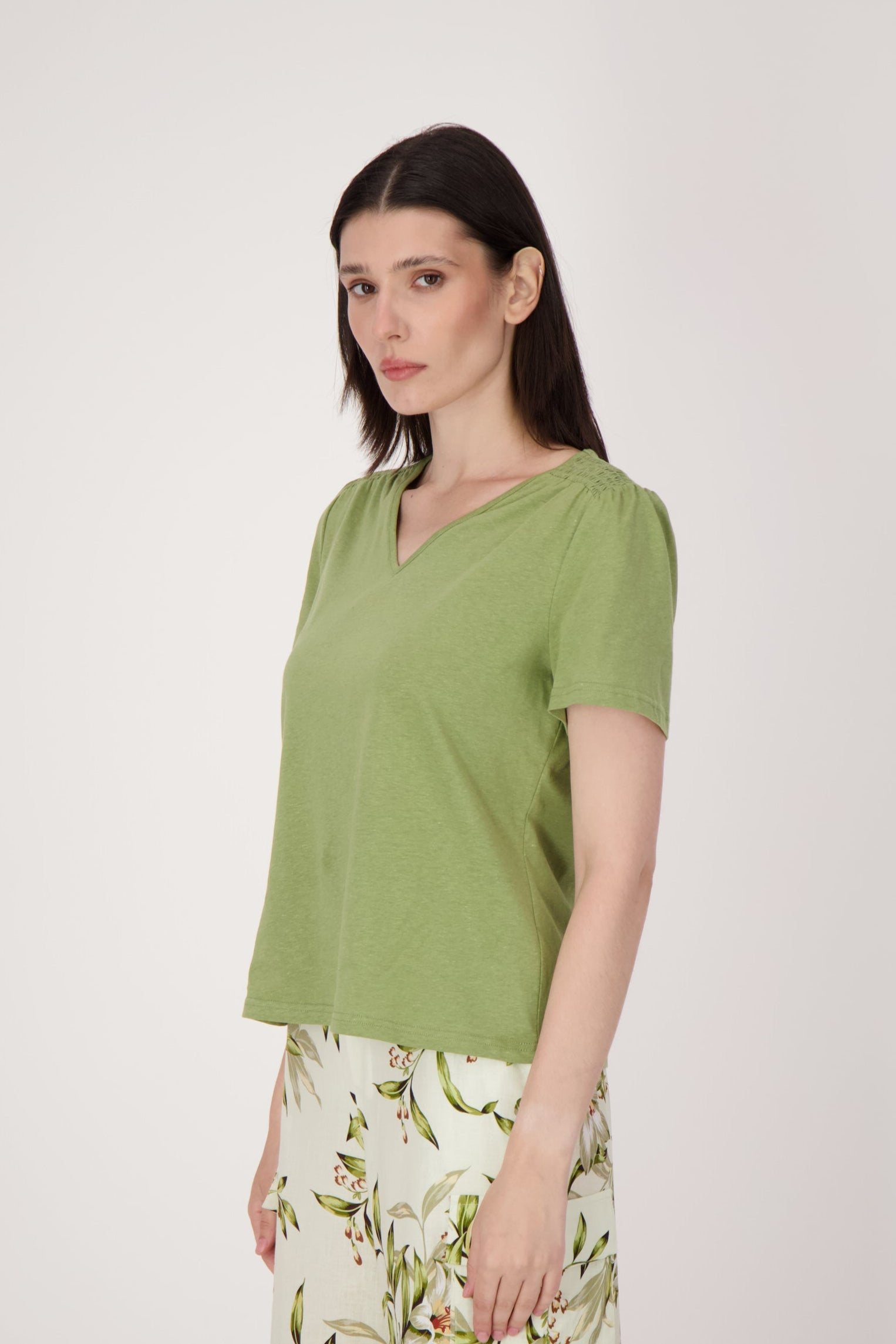 Linen-Cotton Blend Ruched Shoulder T-Shirt