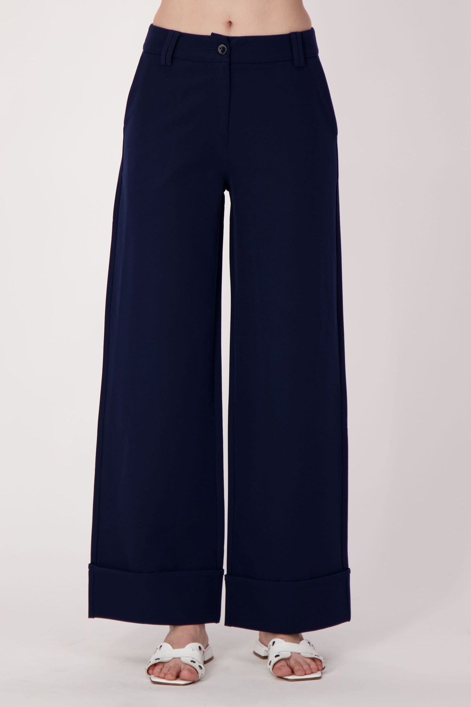 Wide Cuff Basic Essential Pant