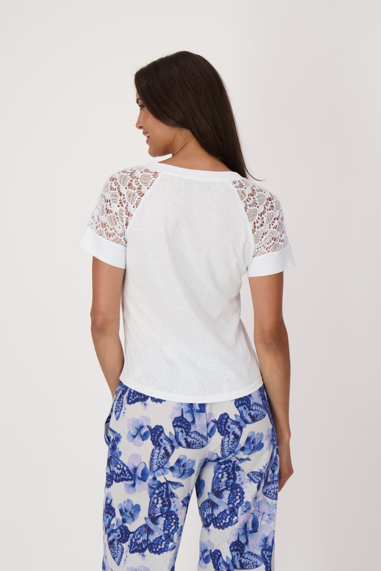 V-Neck T-Shirt With Lace Sleeves