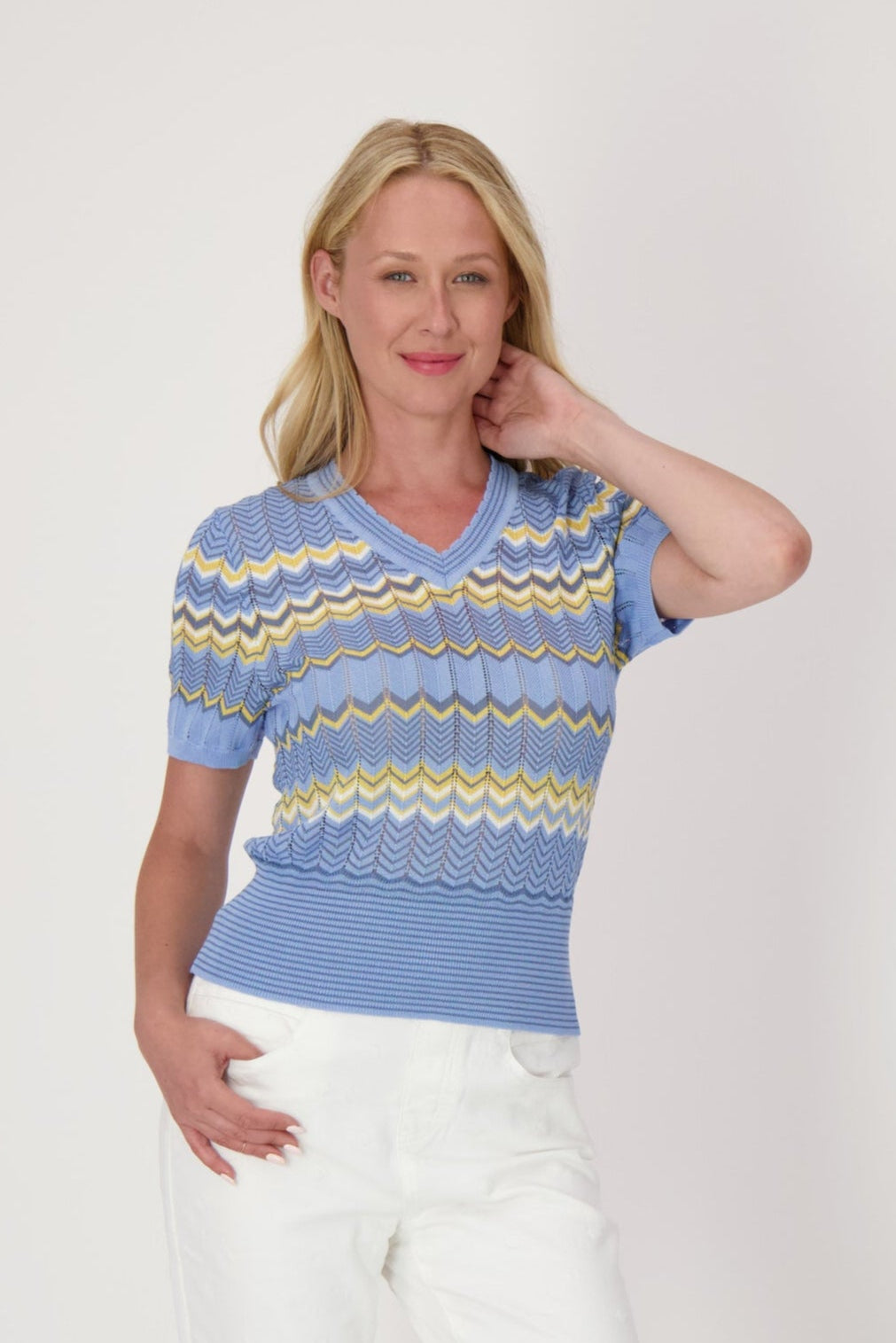 Blue Chevron Multi-Coloured Yarn Sweater