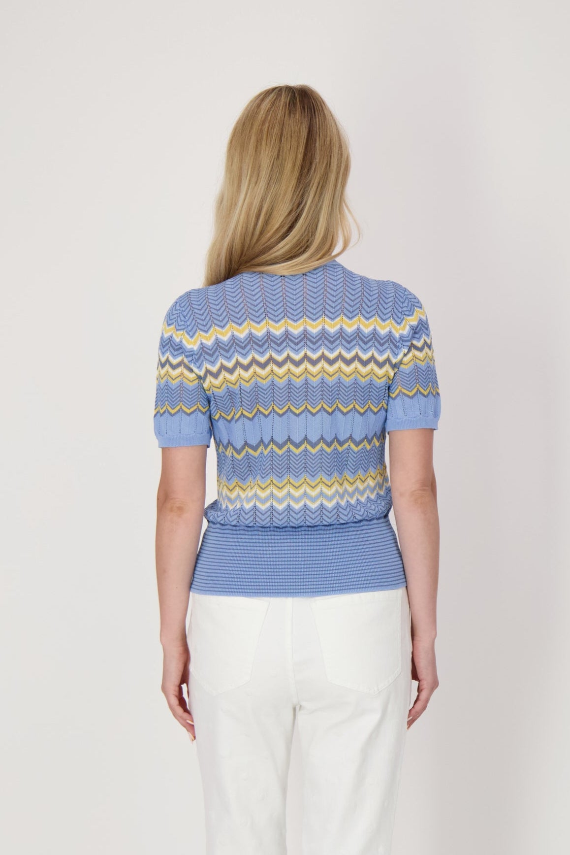 Blue Chevron Multi-Coloured Yarn Sweater