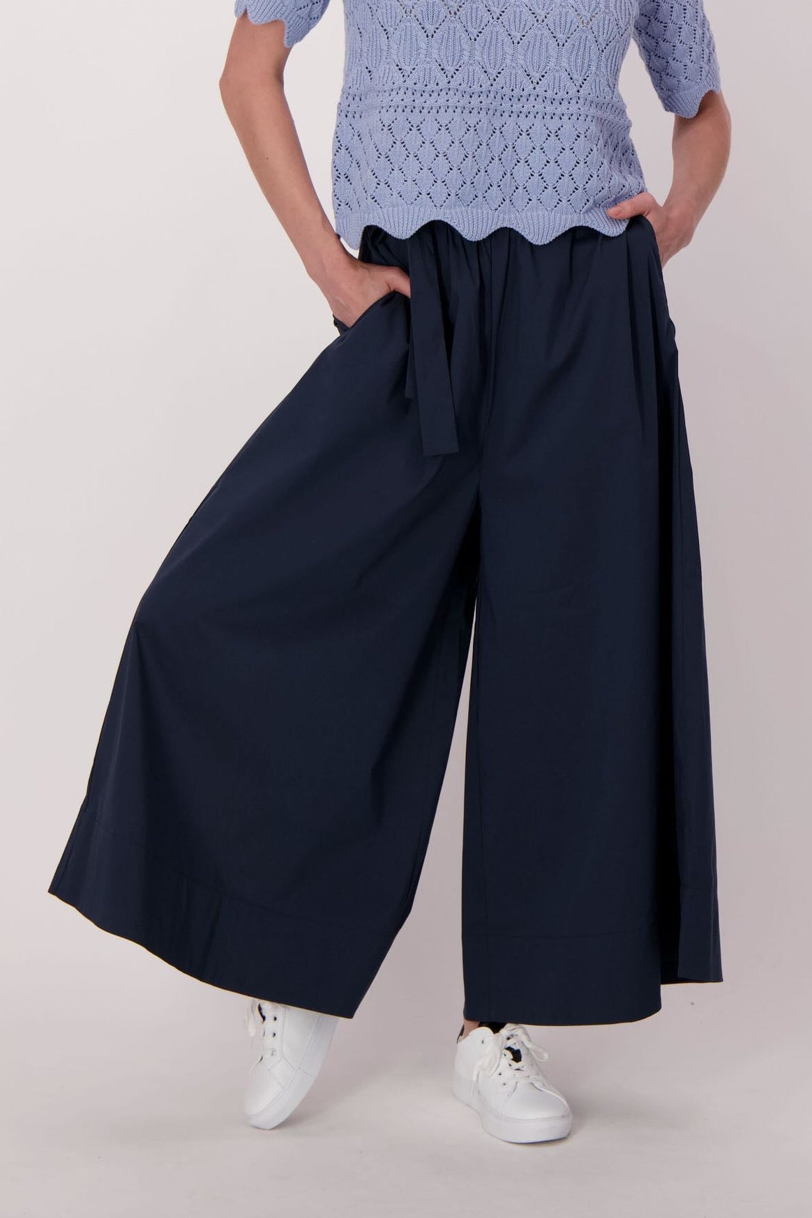 Wide Leg Cotton-Blend Pant