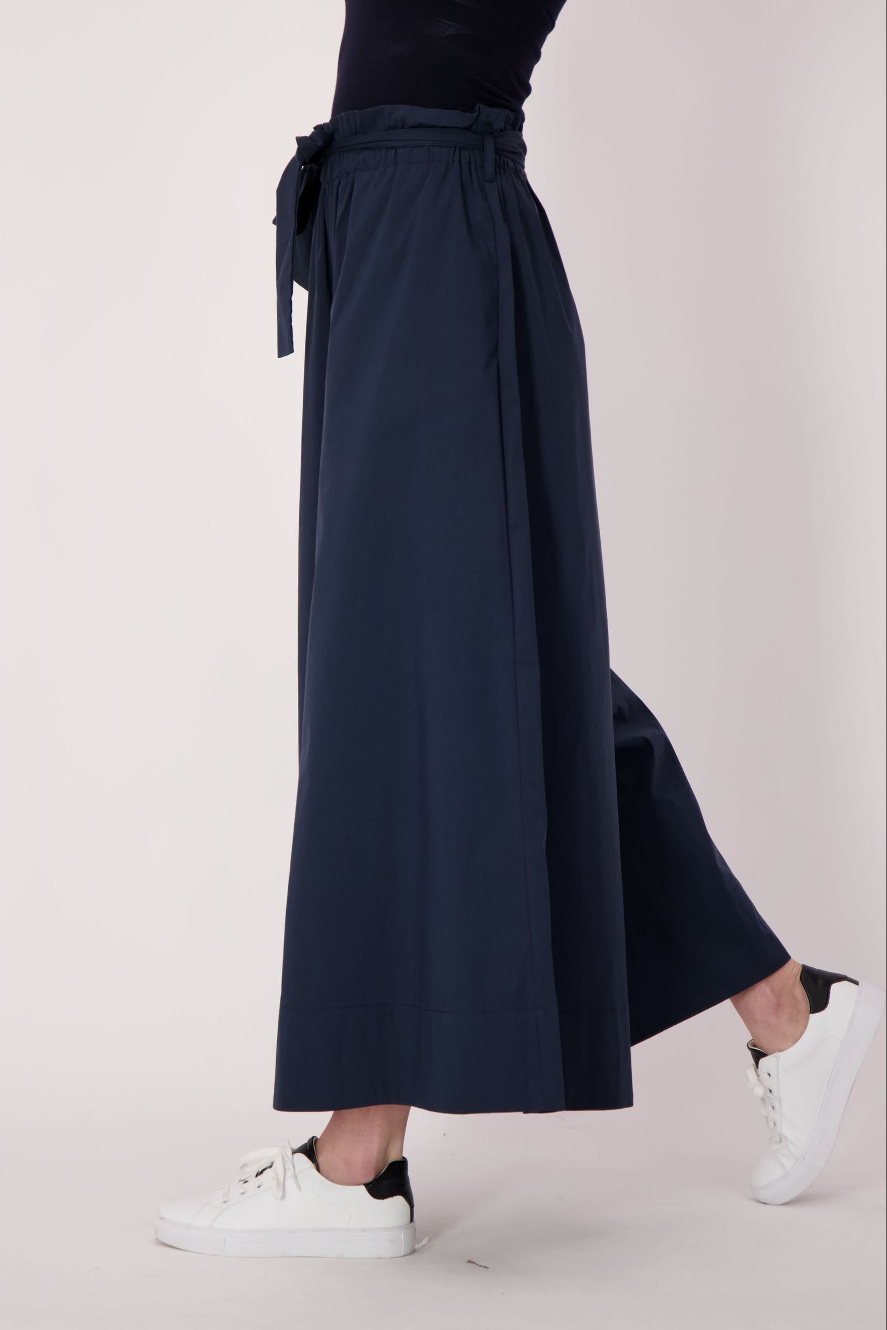 Wide Leg Cotton-Blend Pant