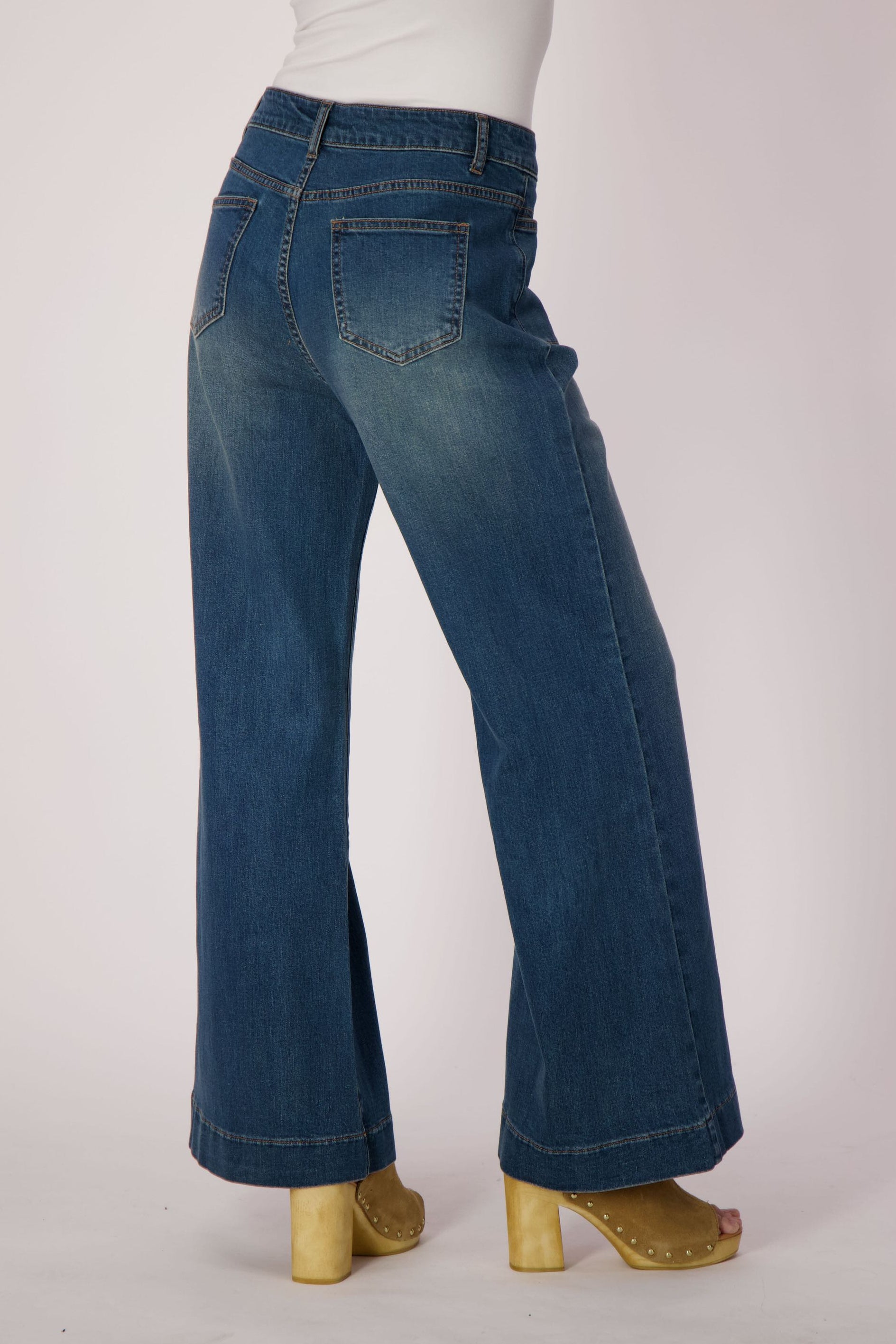Front Patch Pocket Straight Leg Jean