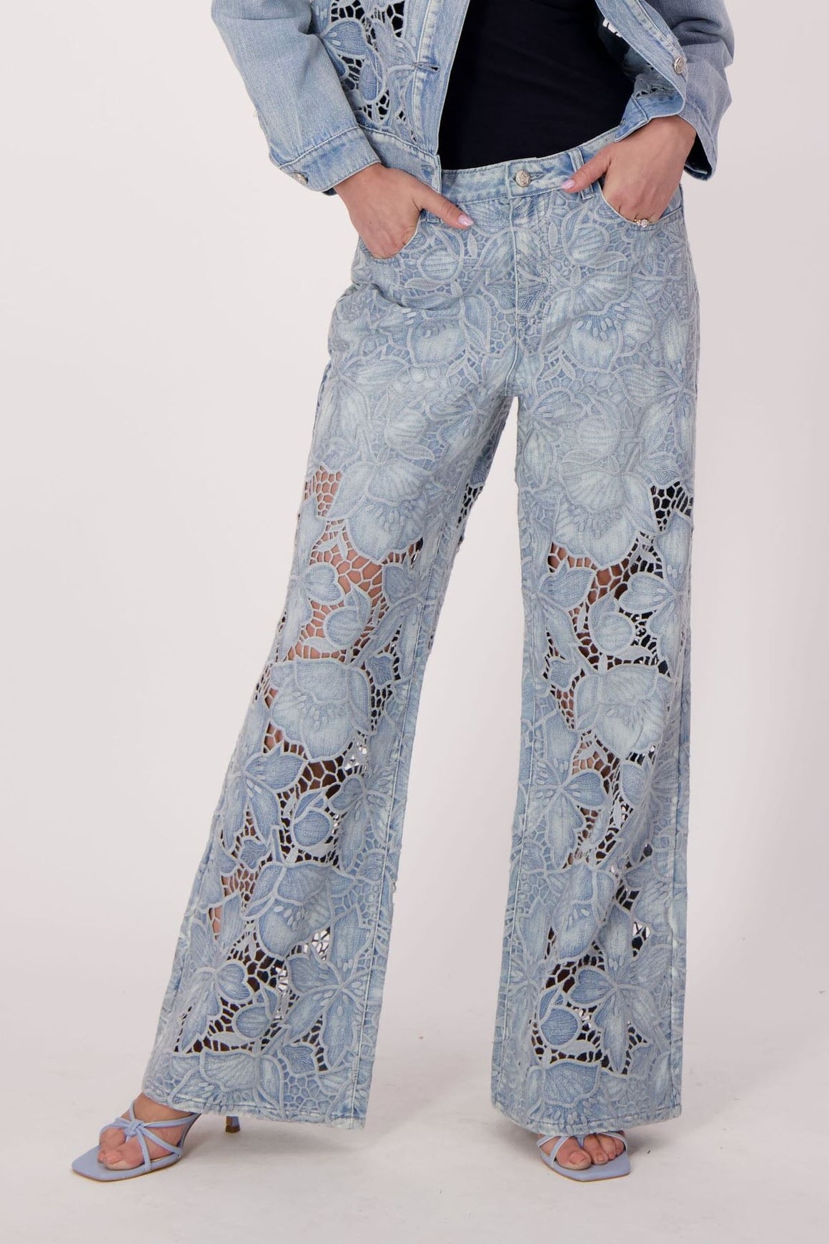 Floral Cutwork Embroidered Denim Pant