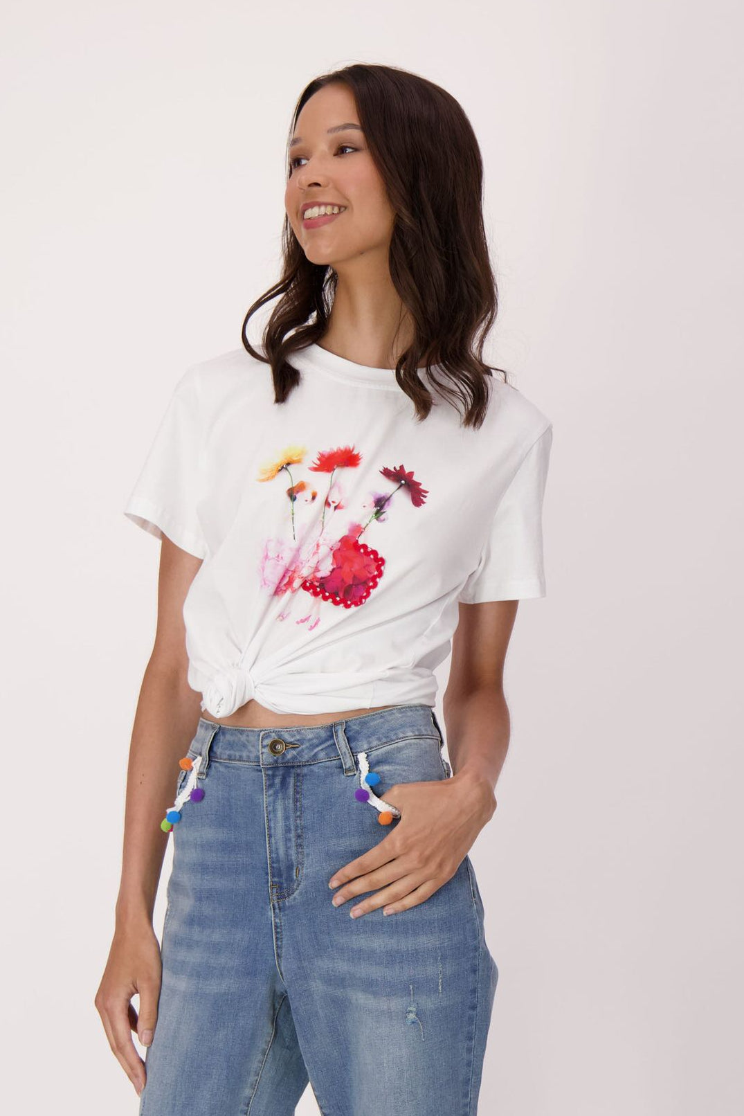 Daisies Dancing Cotton T-Shirt