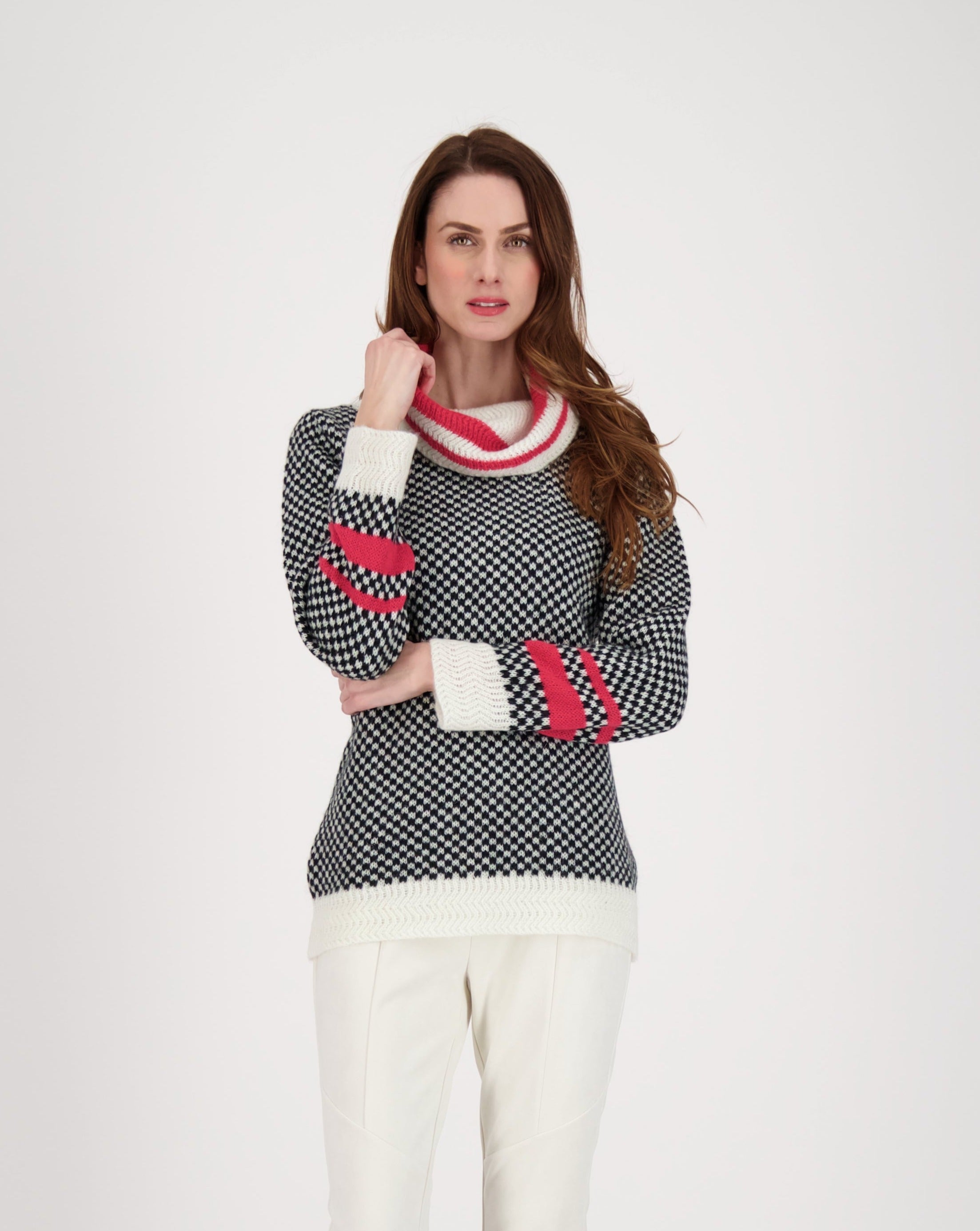 Micro Check Turtle Neck Sweater
