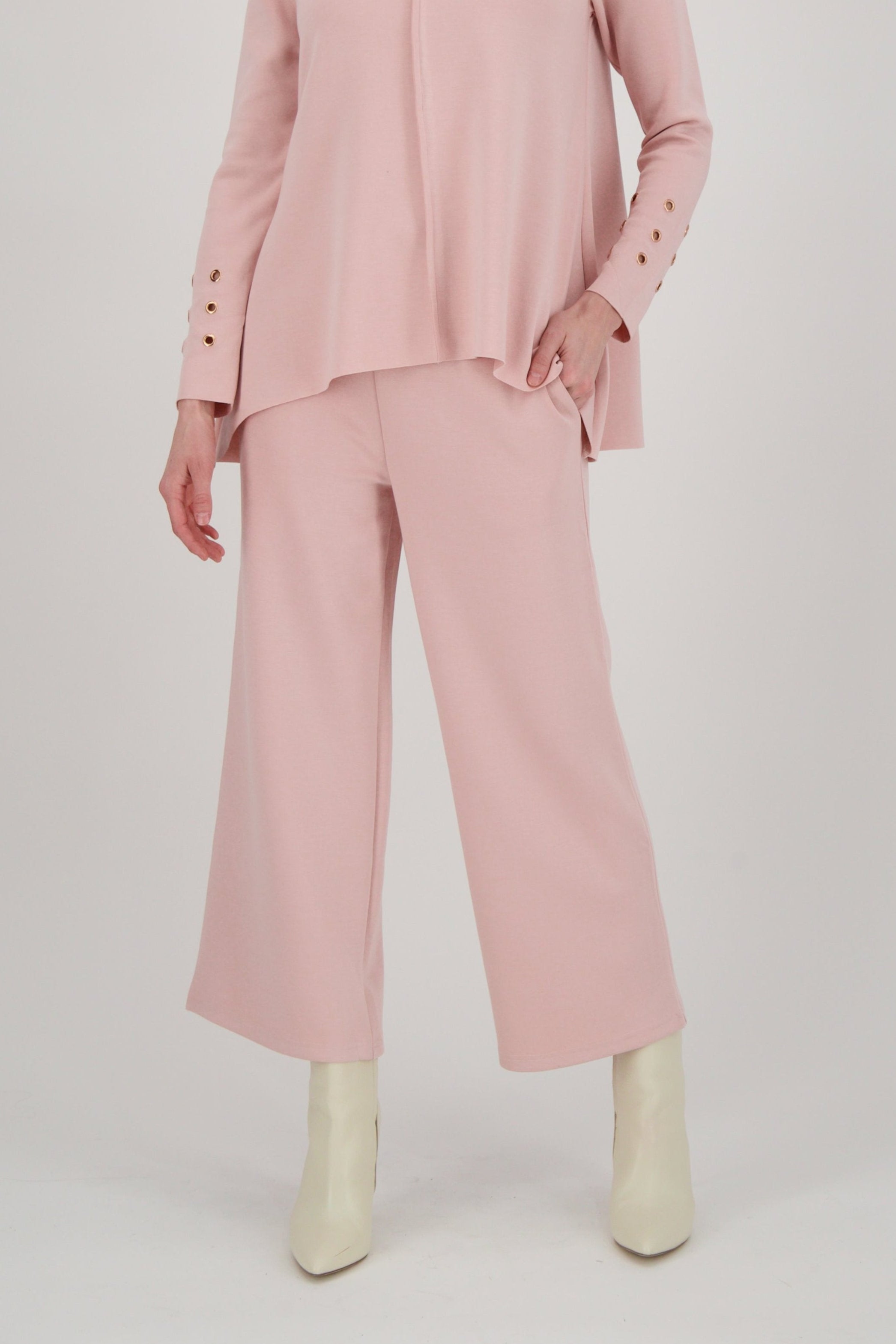 Wide Leg Pant