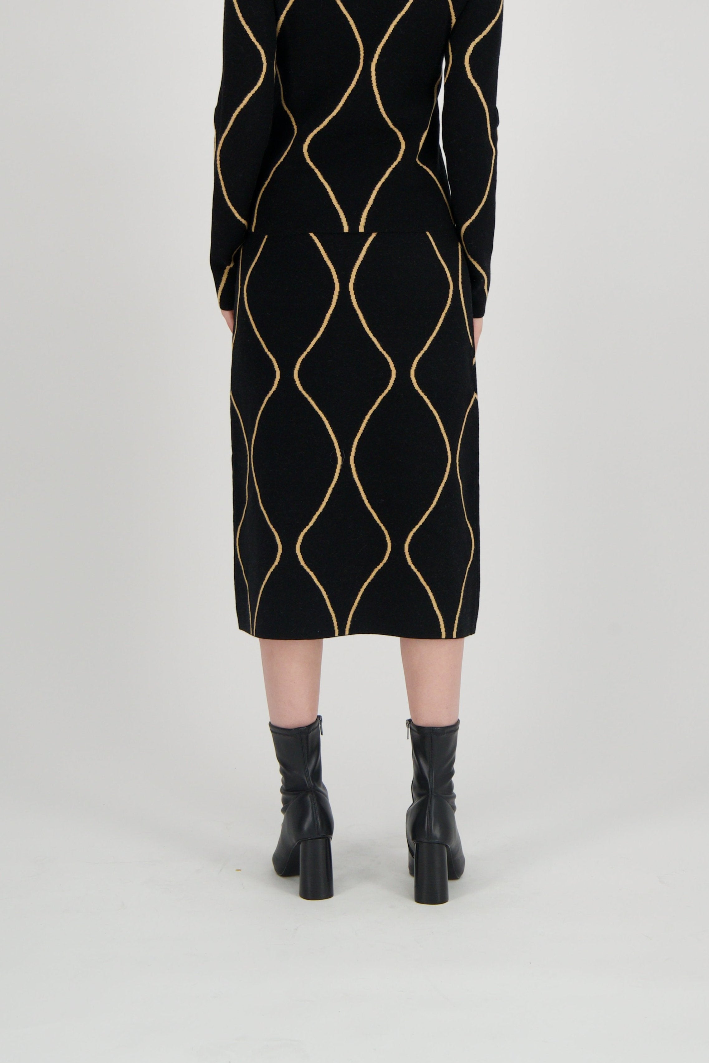 Swirl Knit Midi Skirt