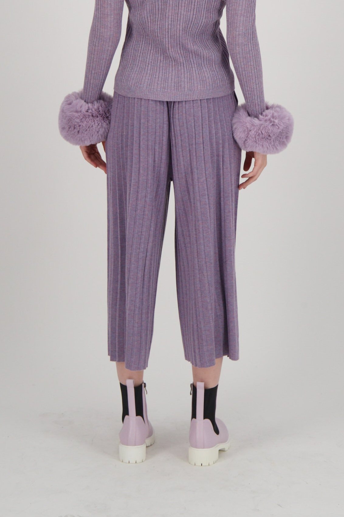 Ribbed Knit Culotte Pant
