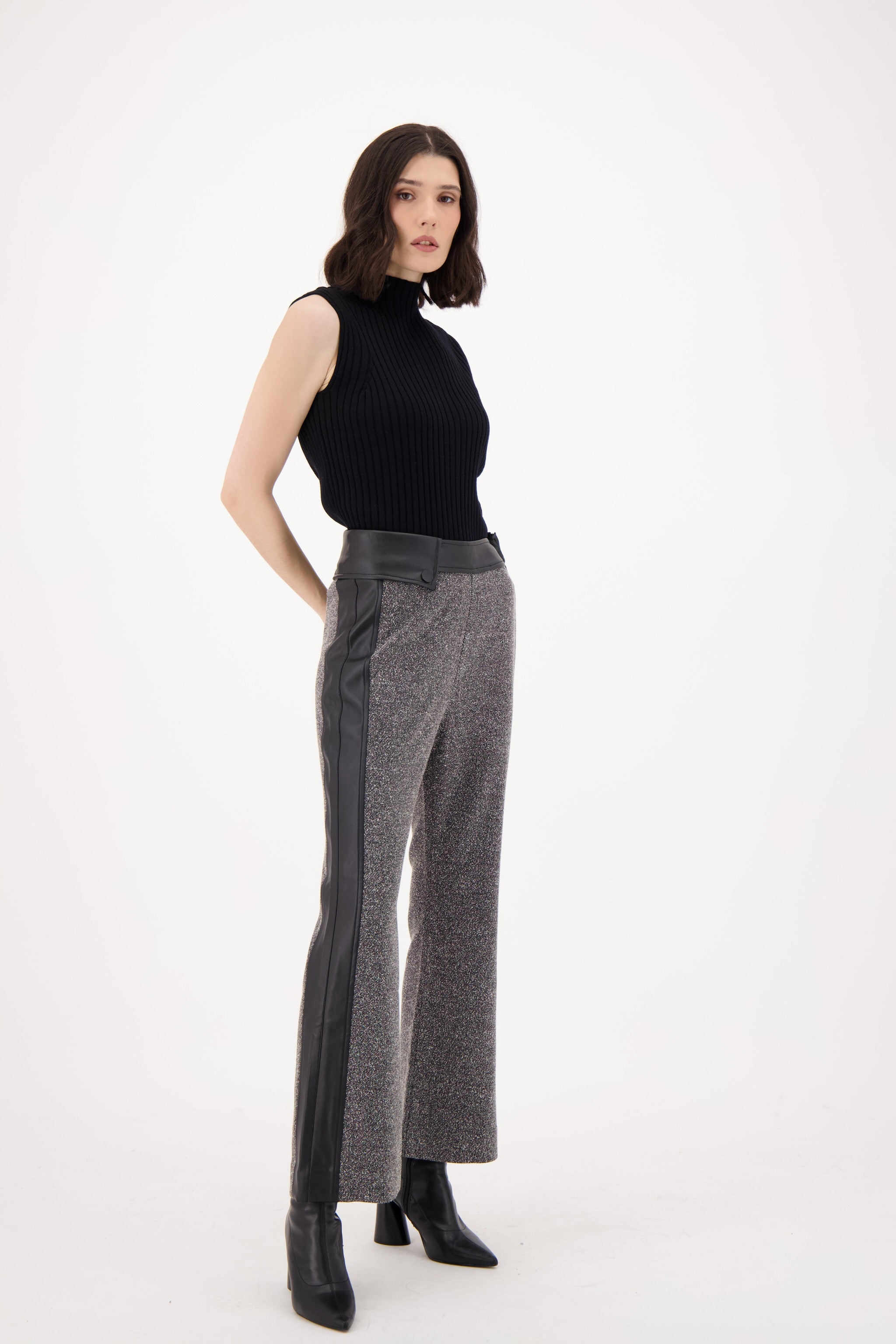 Speckled Fit And Flare Pant With PU Trim