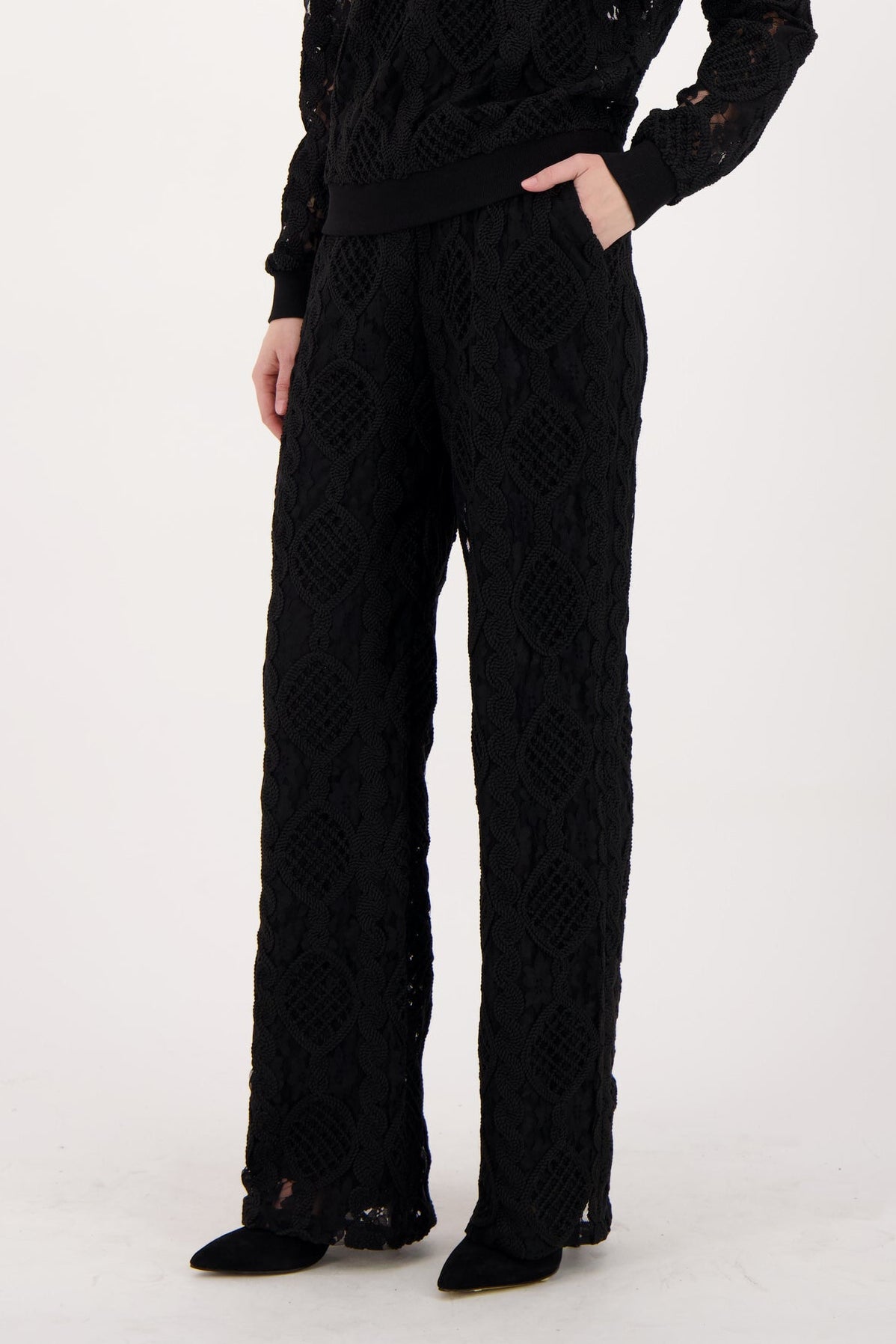 Knitted Lace Pant