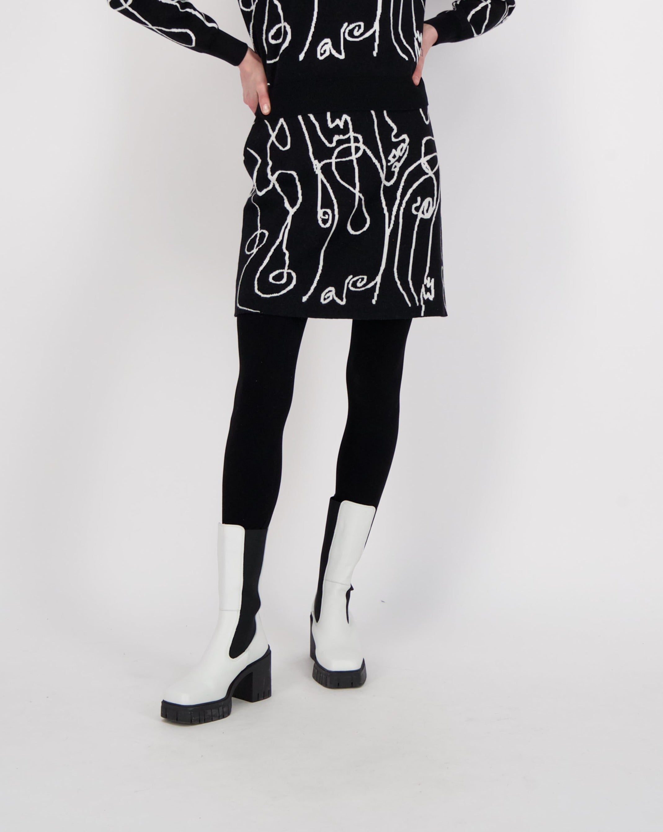 Picasso Art Knit Skirt