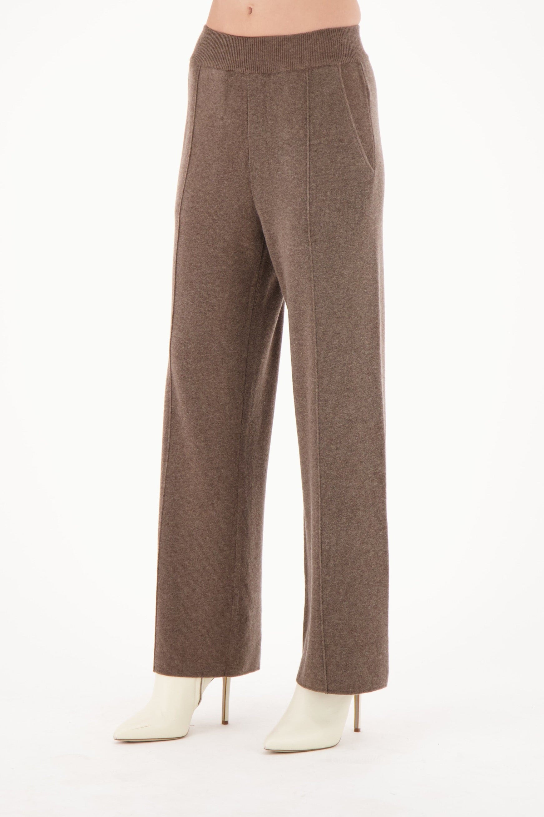 Pintuck Straight Leg Sweater Knit Pant