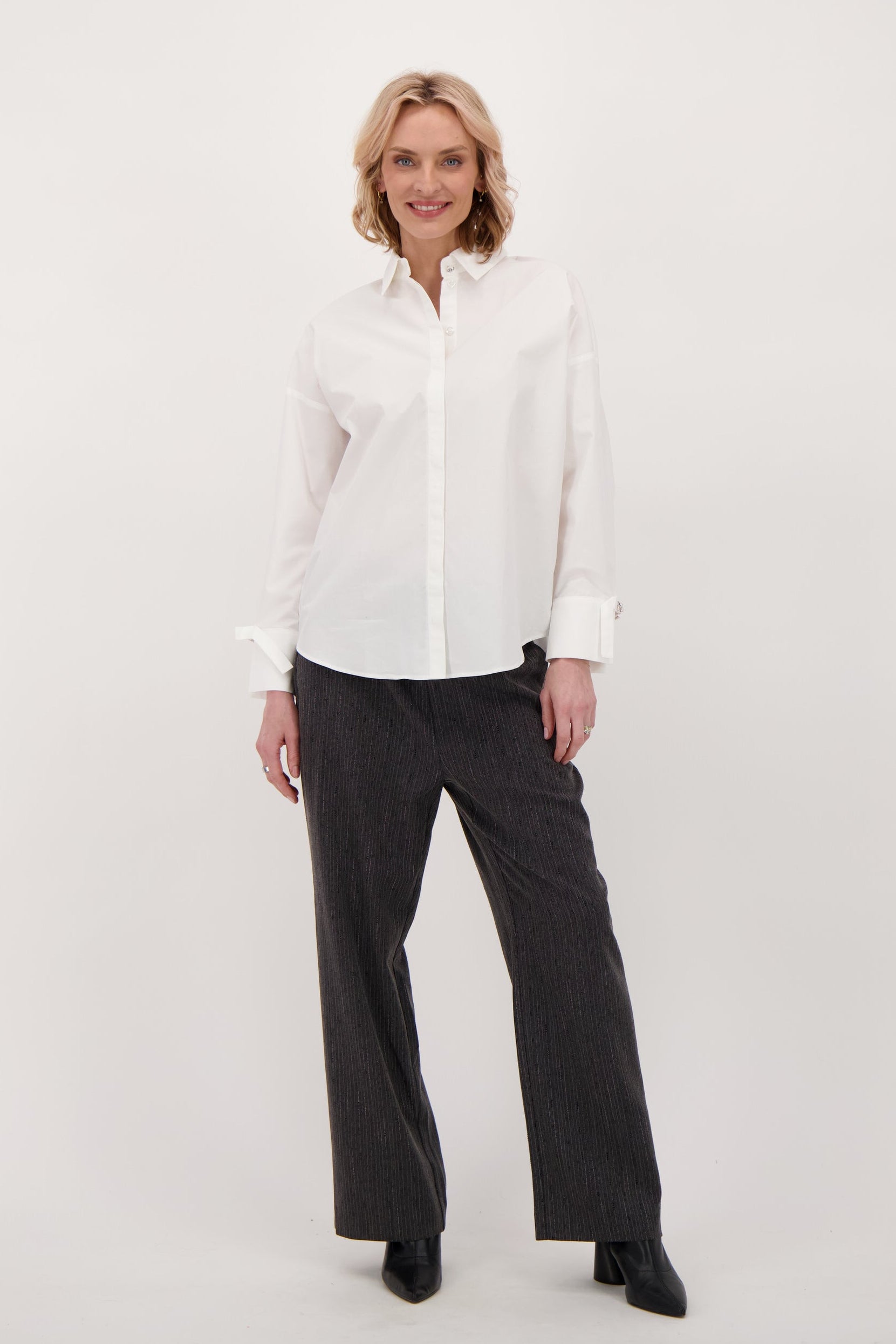 Diamond Cuff Split Sleeve Shirt
