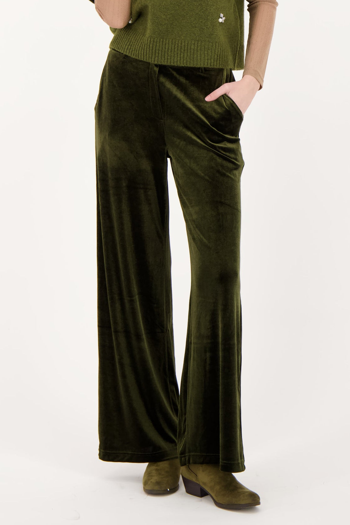 Velvet Straight Leg Pant