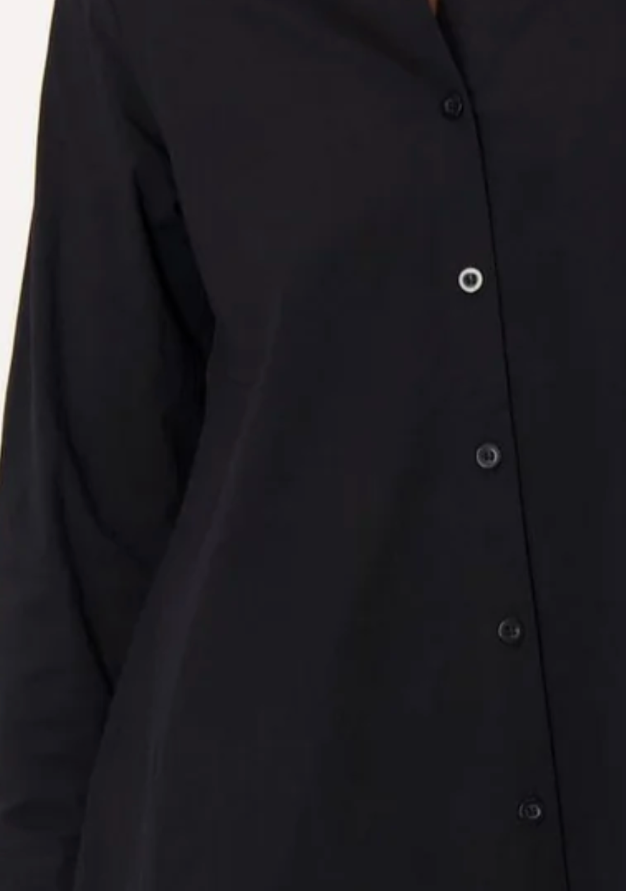 The Shirt with Riveted Side Pockets