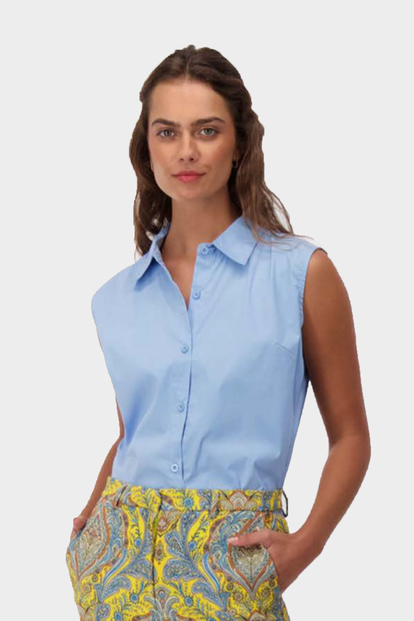 The Sleeveless Shirt - Chambray