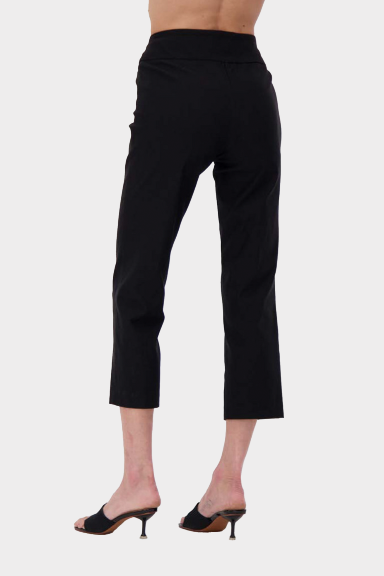 The Pull On Tummy Control Capri Pant