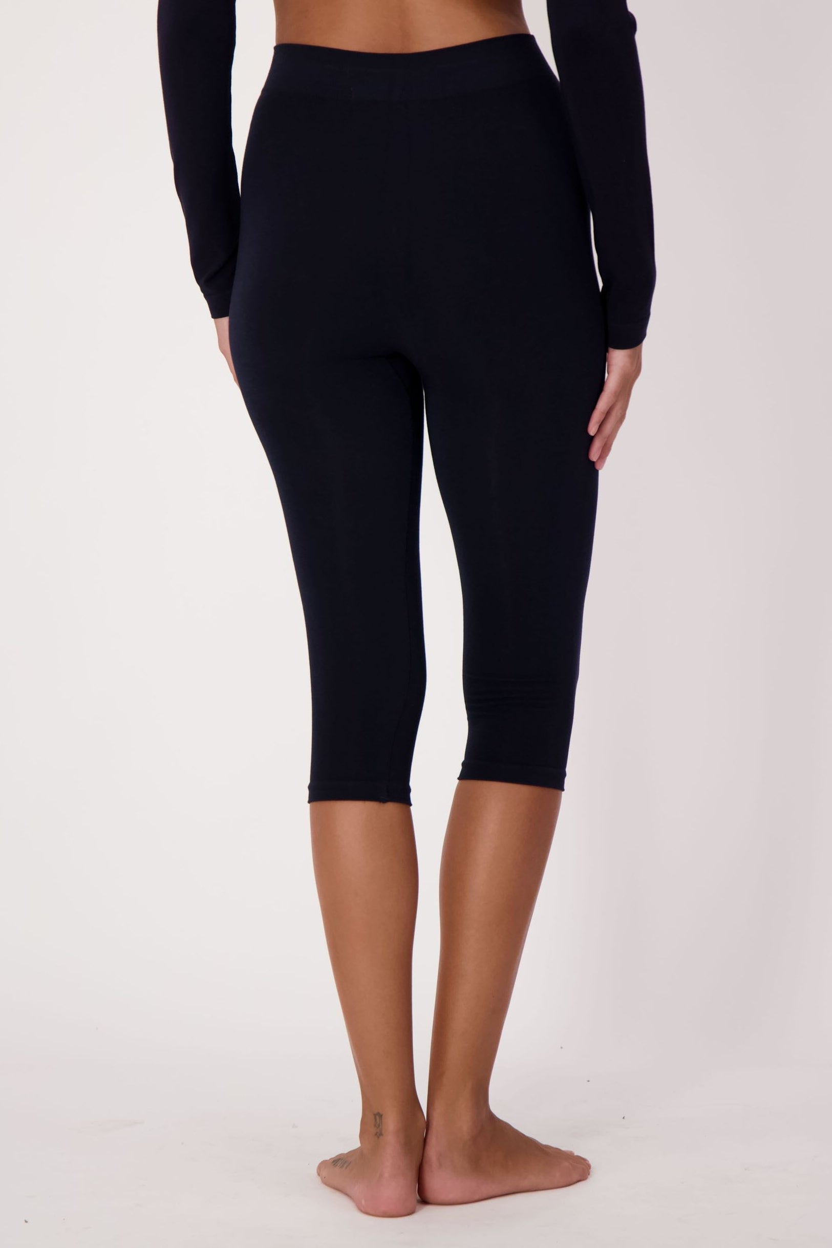 The 3/4 Legging - Navy