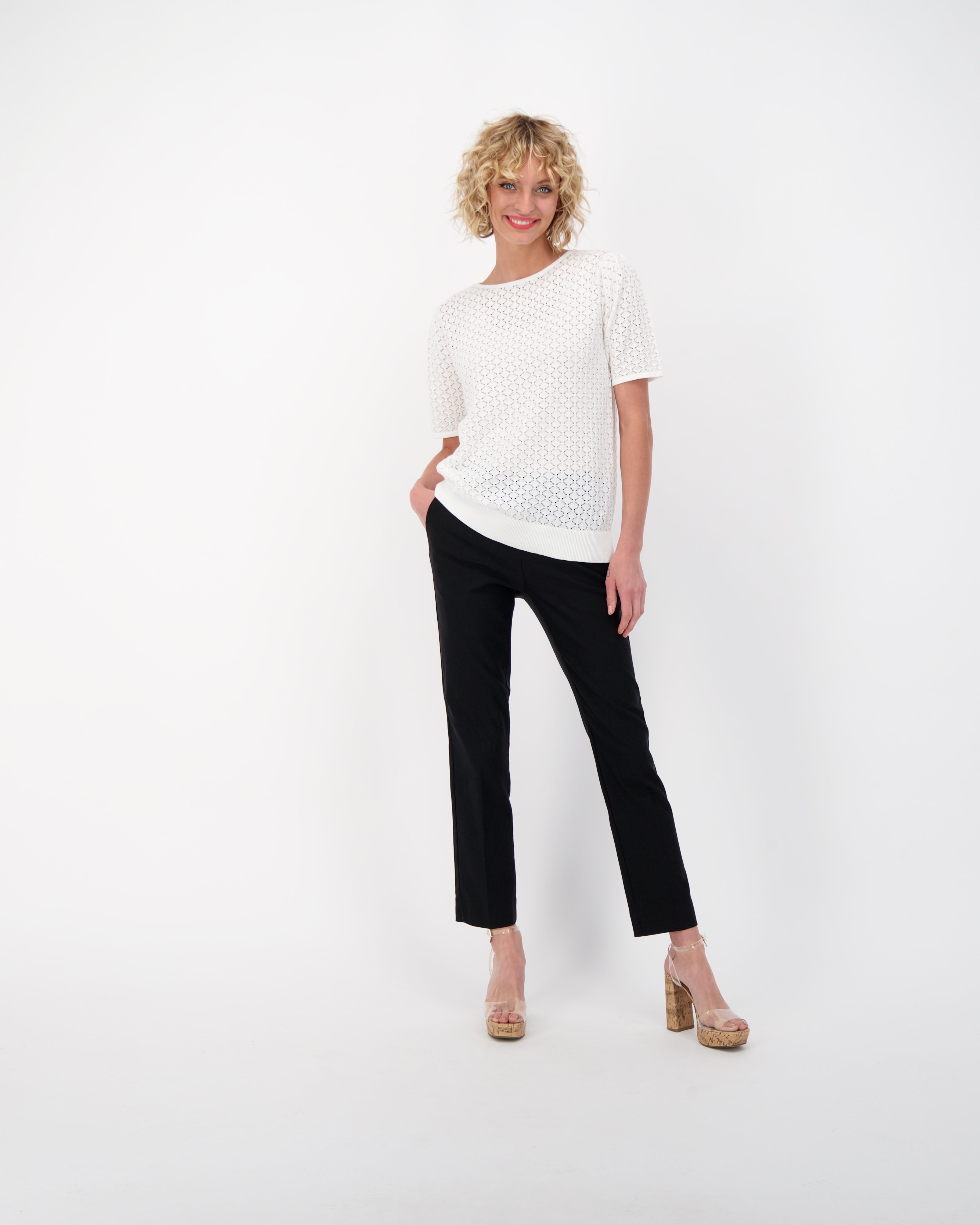 The Essential Pull On Tummy Control Ankle Pant With Pocket