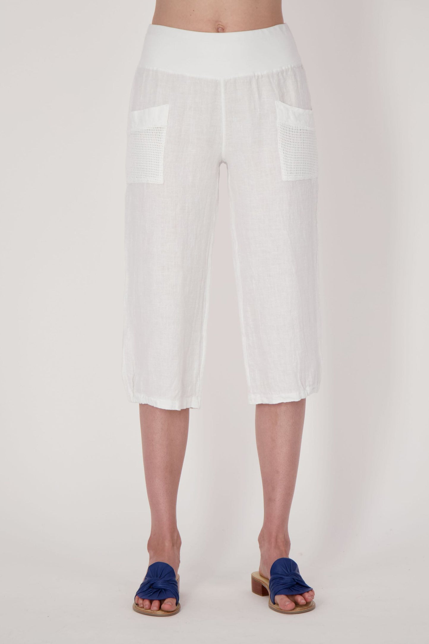 Linen Capri Pant With Mesh Pockets