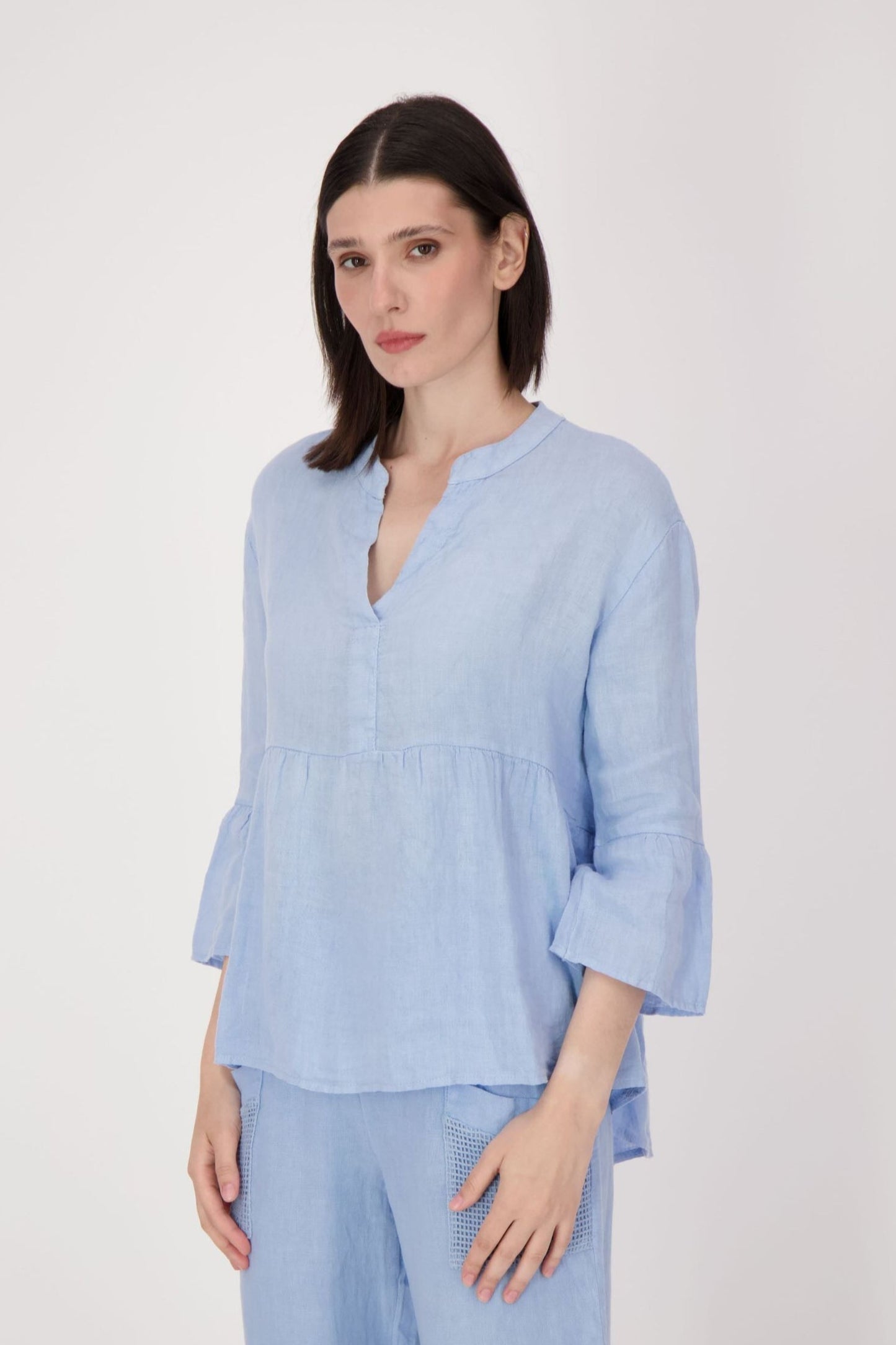 Linen Ruffled Blouse