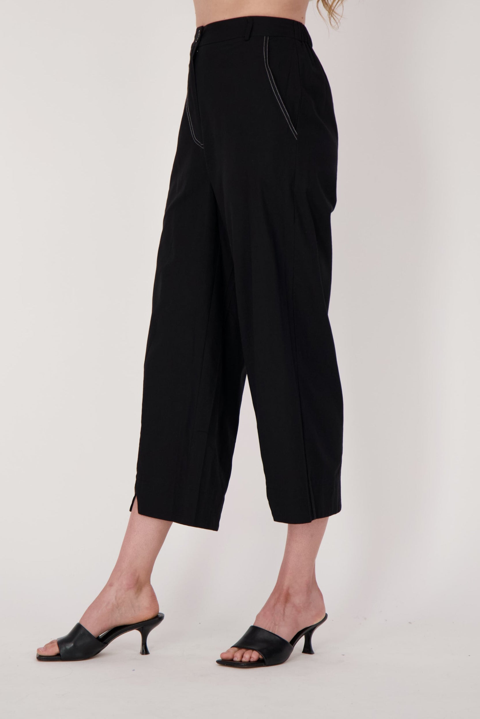 Contrast Stitch Cropped Pant
