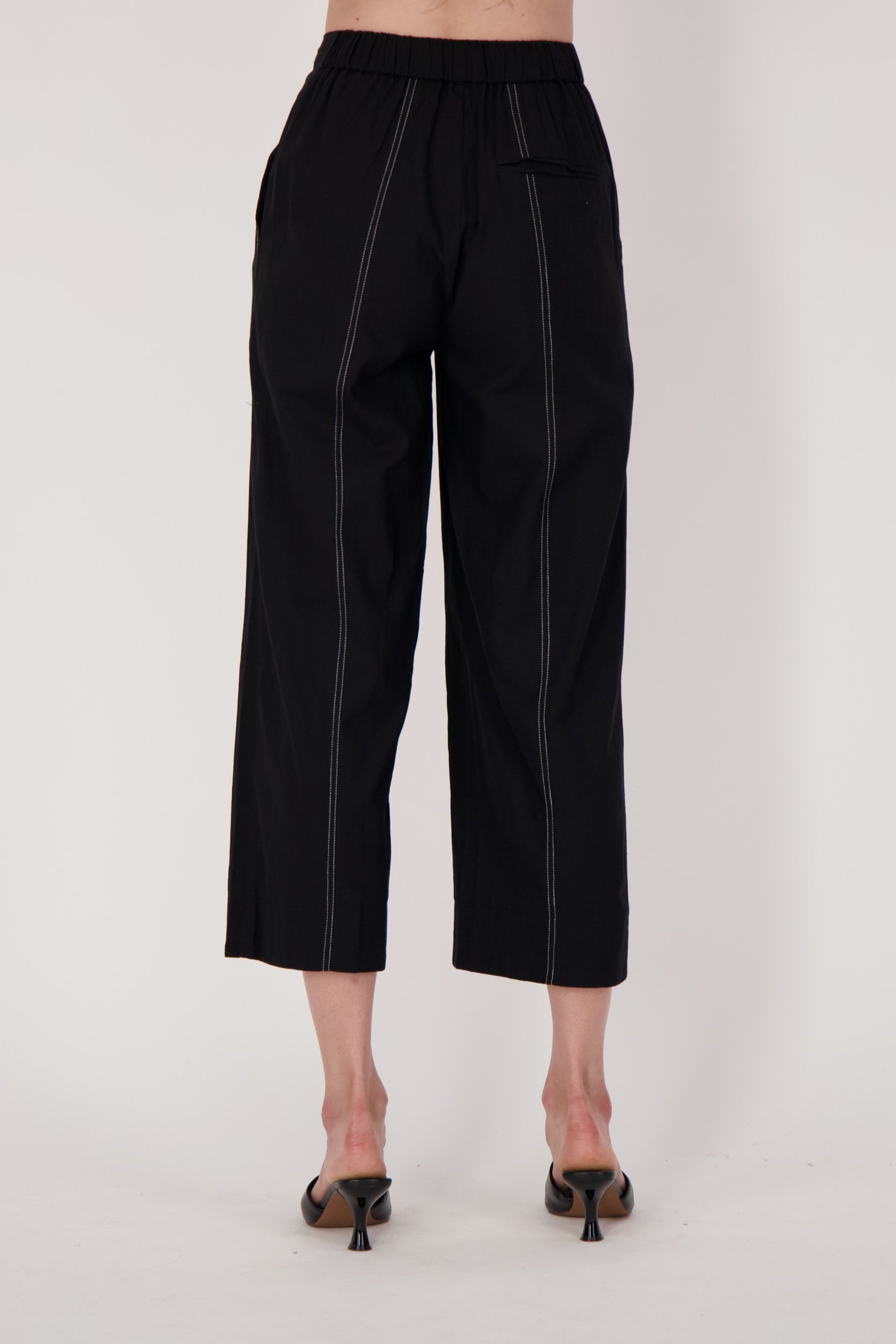 Contrast Stitch Cropped Pant