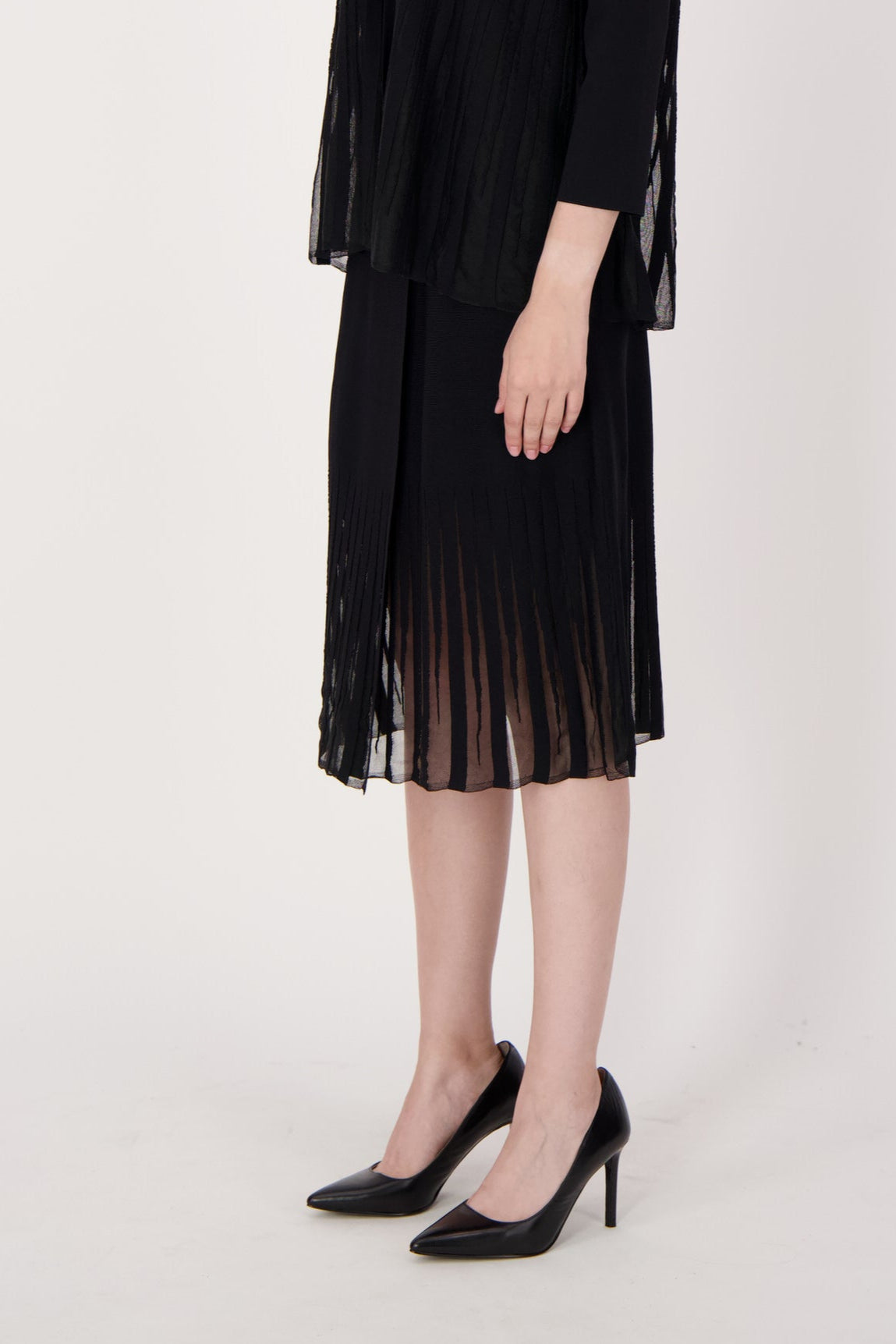 Lattice Stitched Hem Layered Skirt