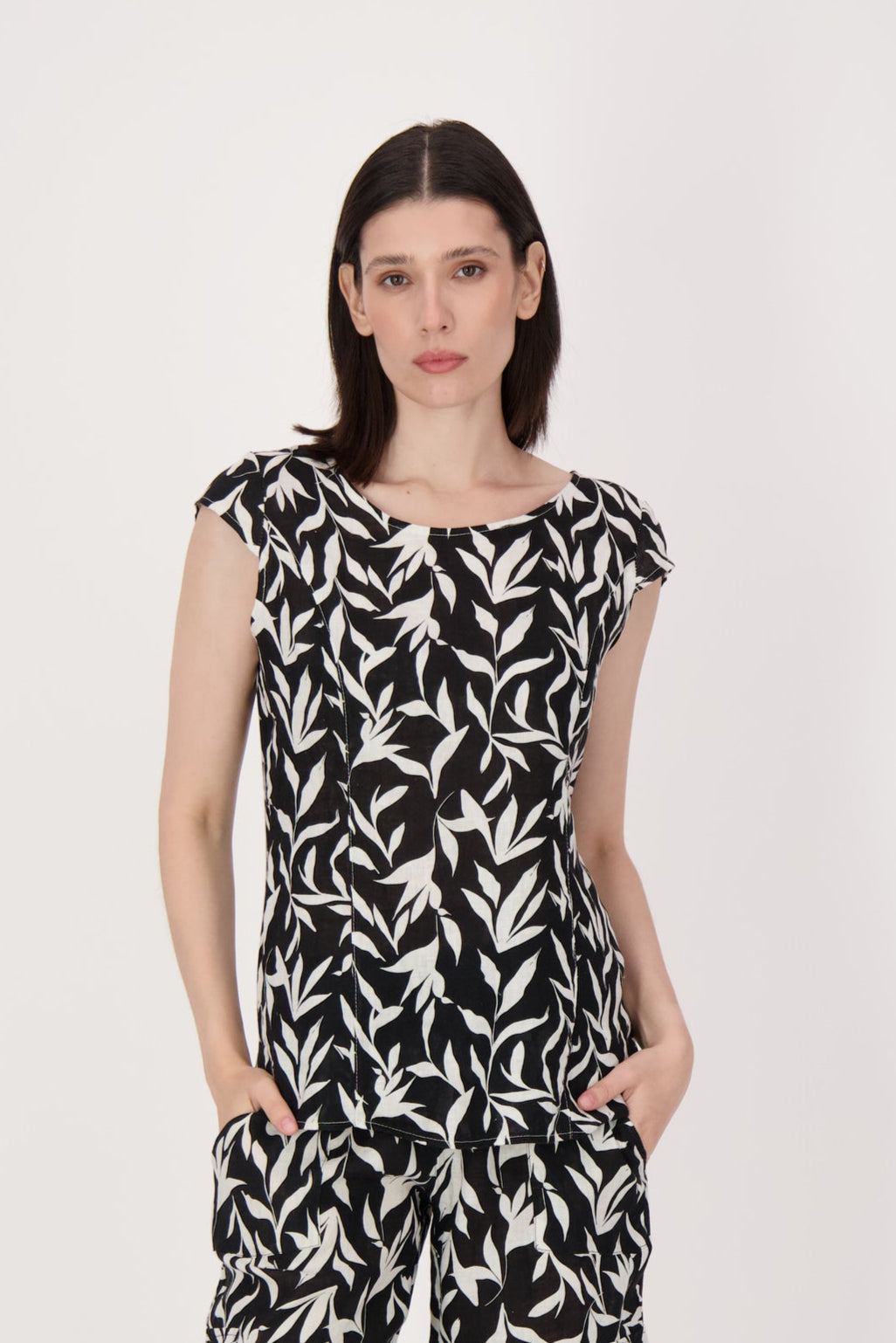 Linen Leaf Print Top