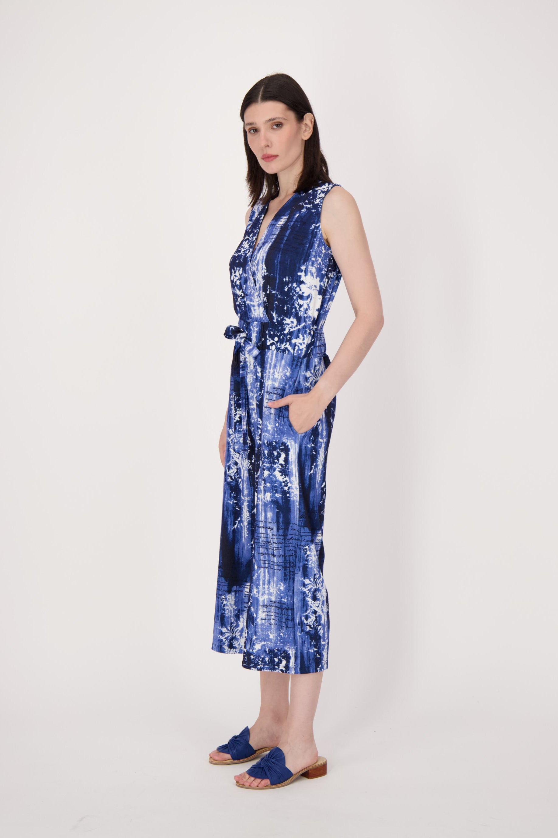 Scribble Reversible Jumper