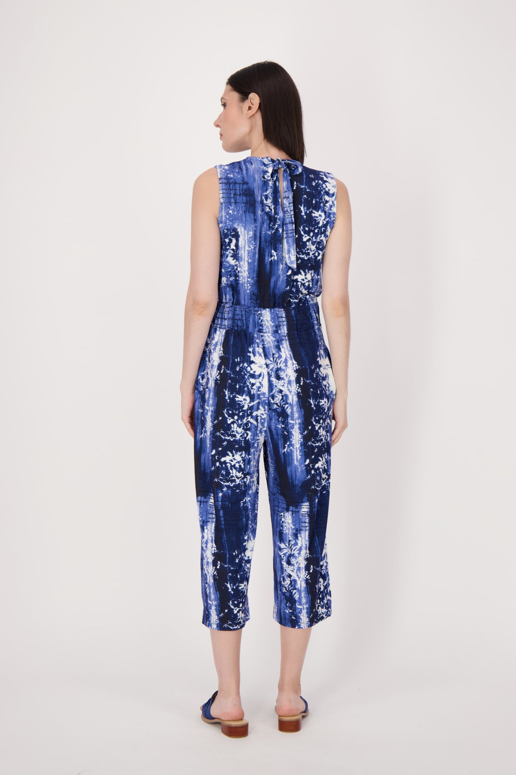 Scribble Reversible Jumper