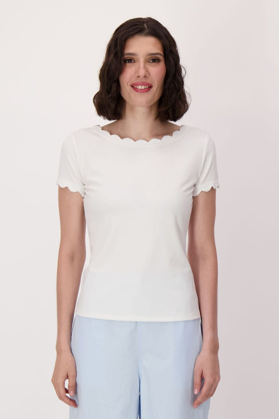 Scallop Trim T-Shirt