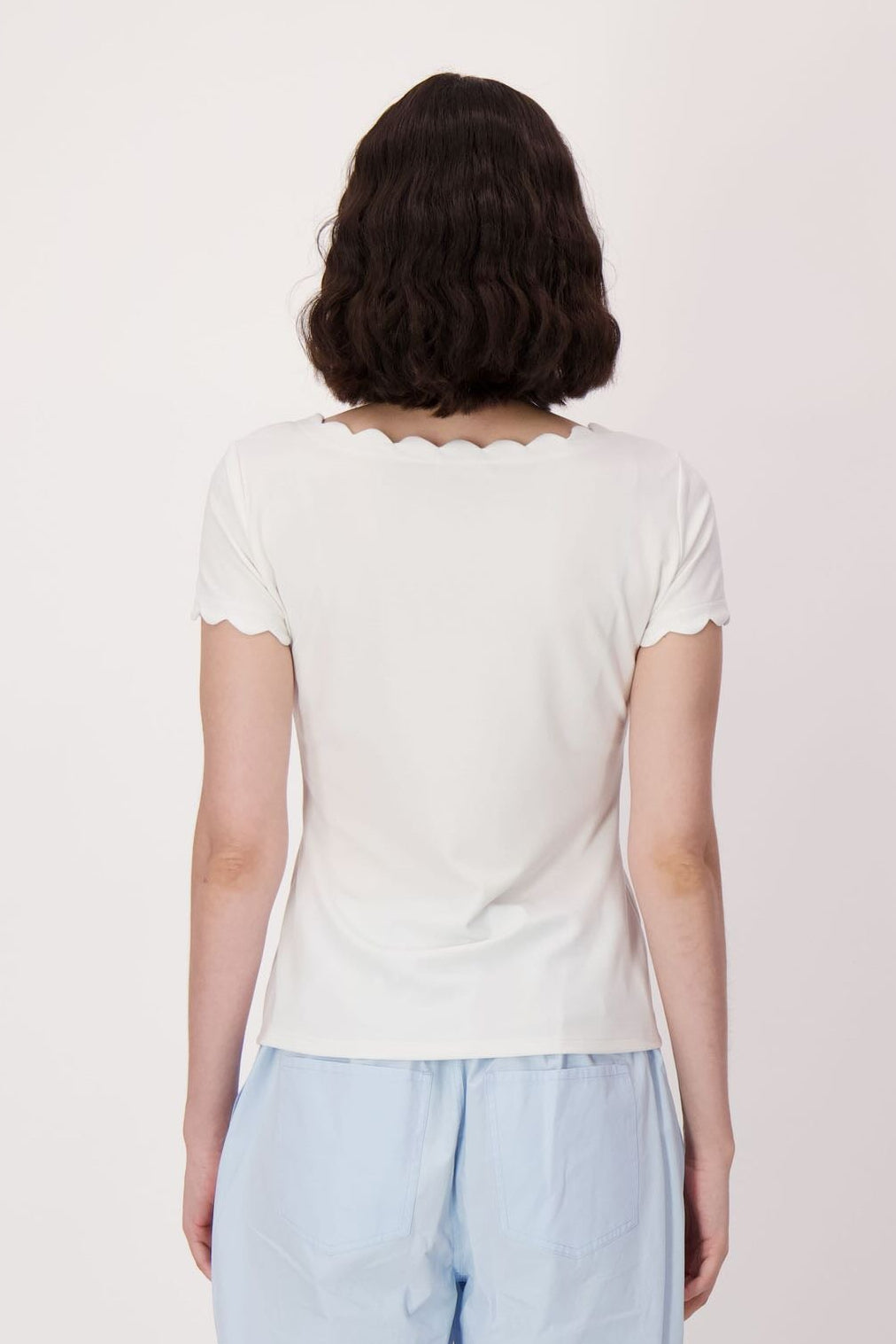 Scallop Trim T-Shirt