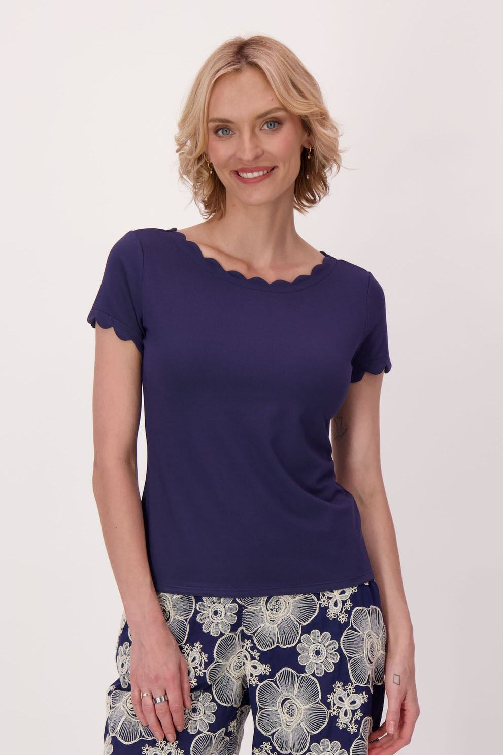 Scallop Trim T-Shirt