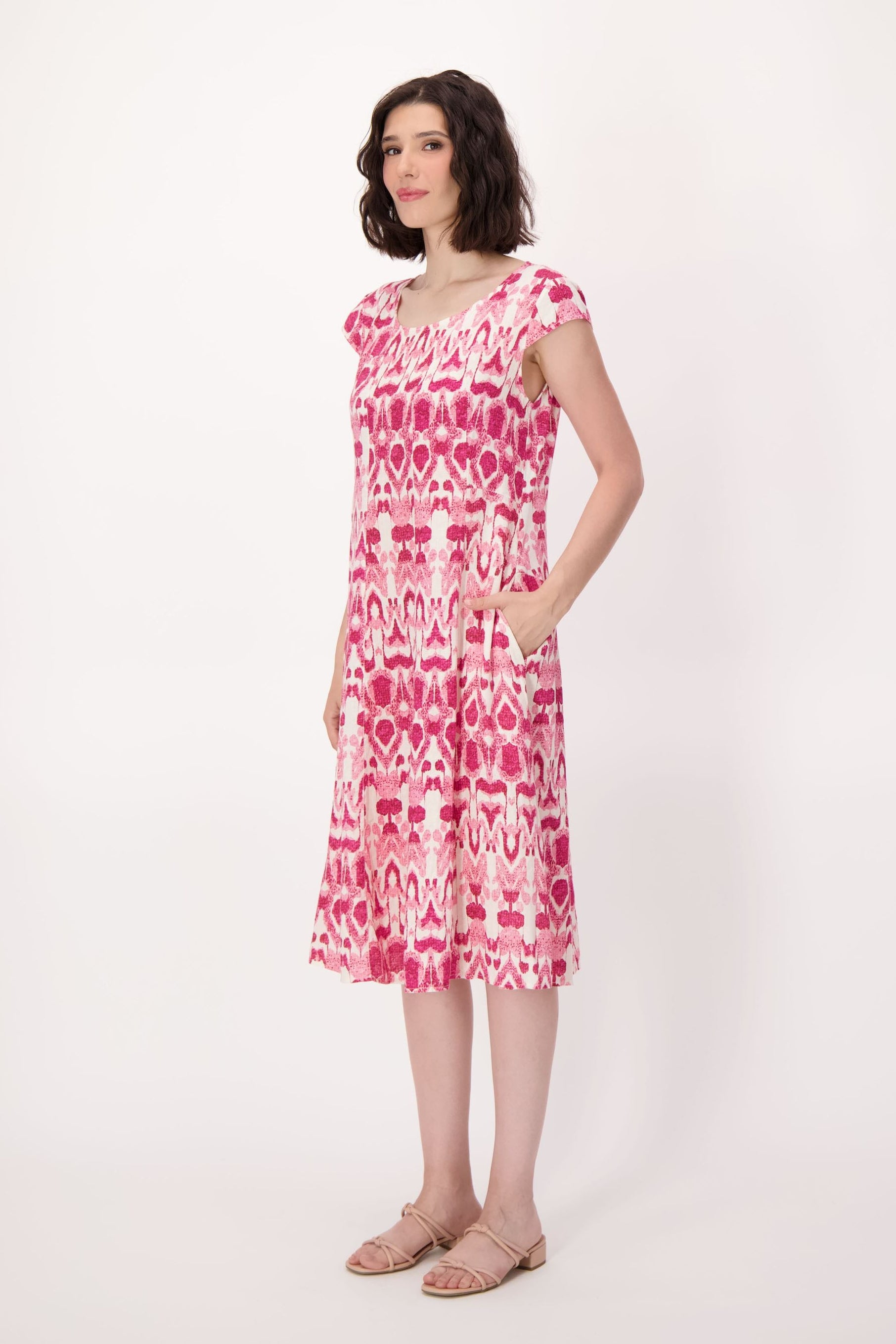 Fuschia Eyecat Linen-Blend Dress