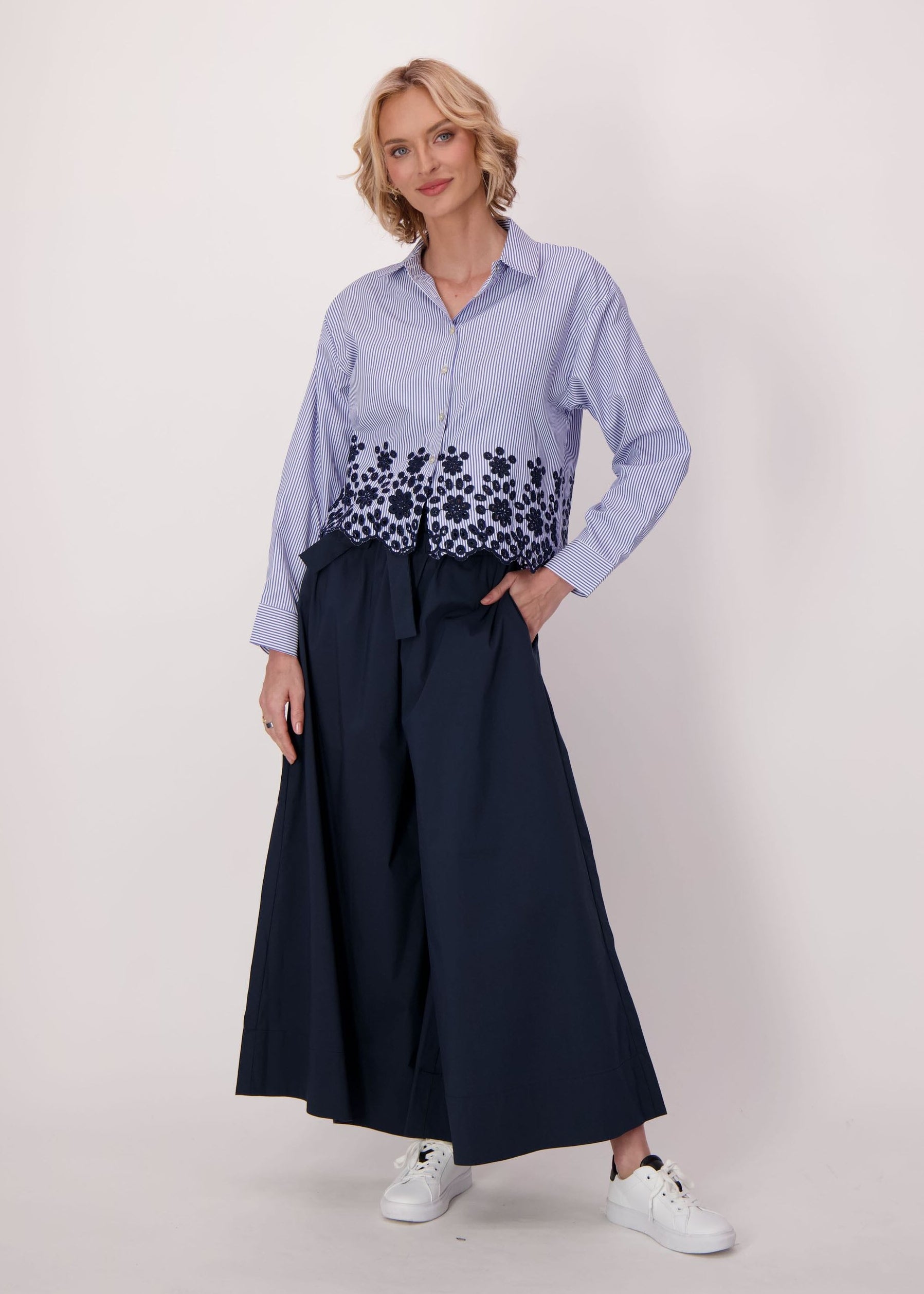 Multicolor Sparrow Printed Buttoned Shirt