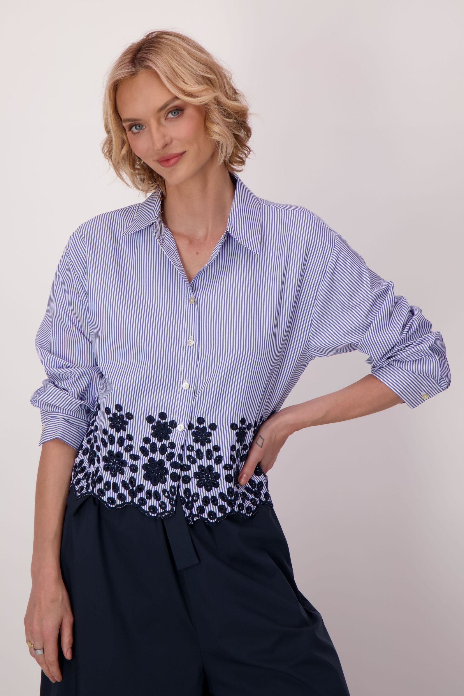 Embroidered Stripe Crop Shirt