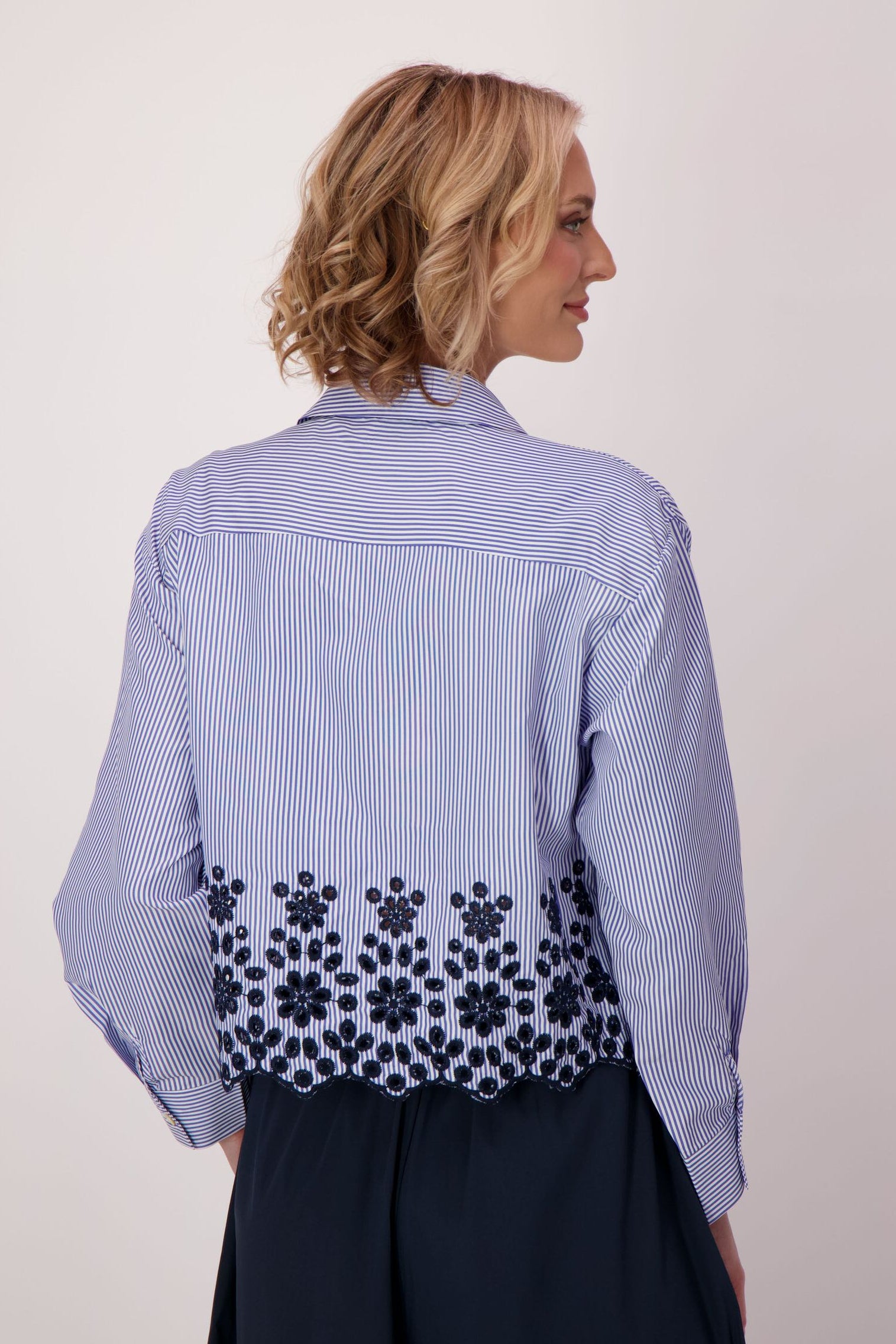 Embroidered Stripe Crop Shirt