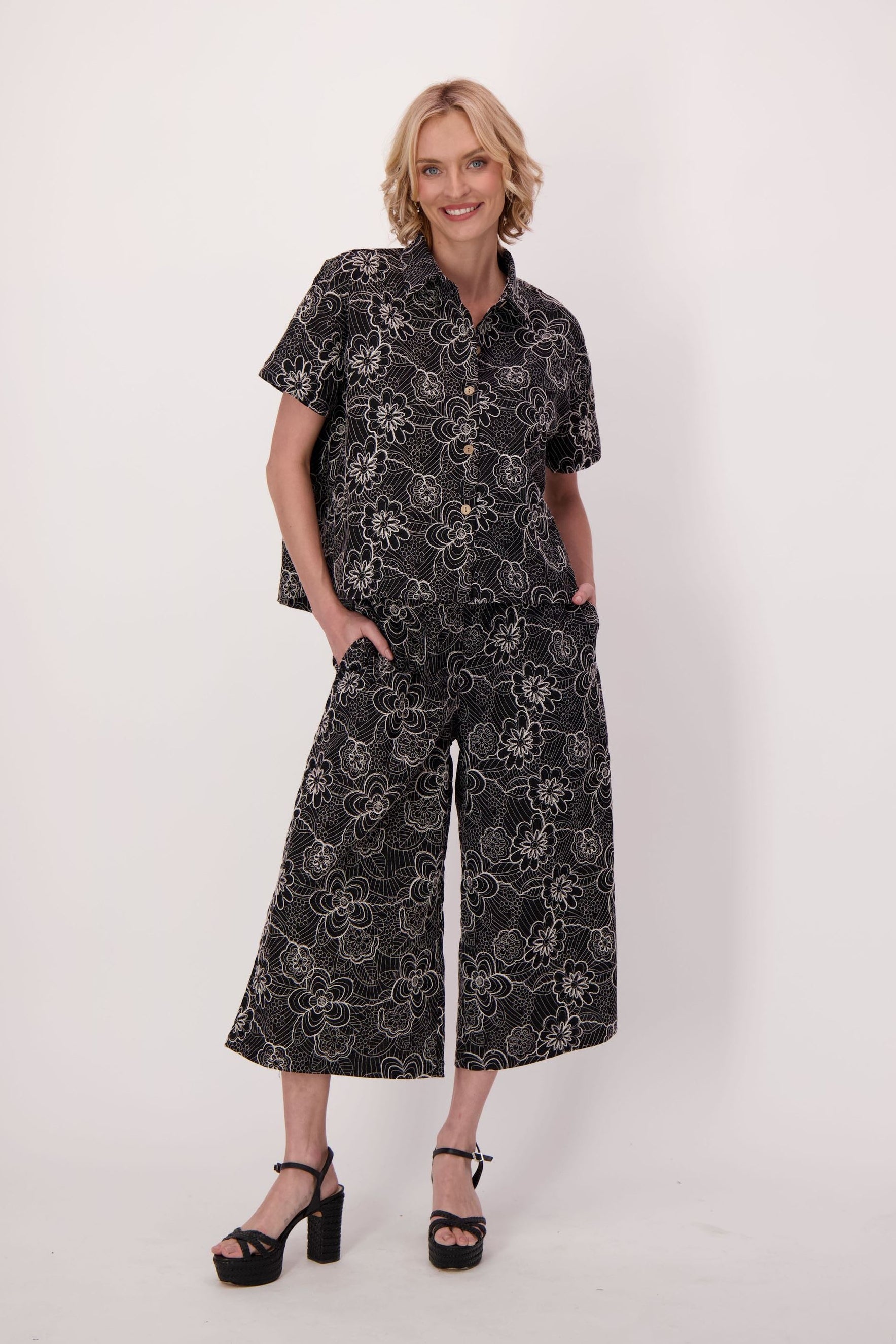 Noir Botanical Embroidered Shirt/Jacket