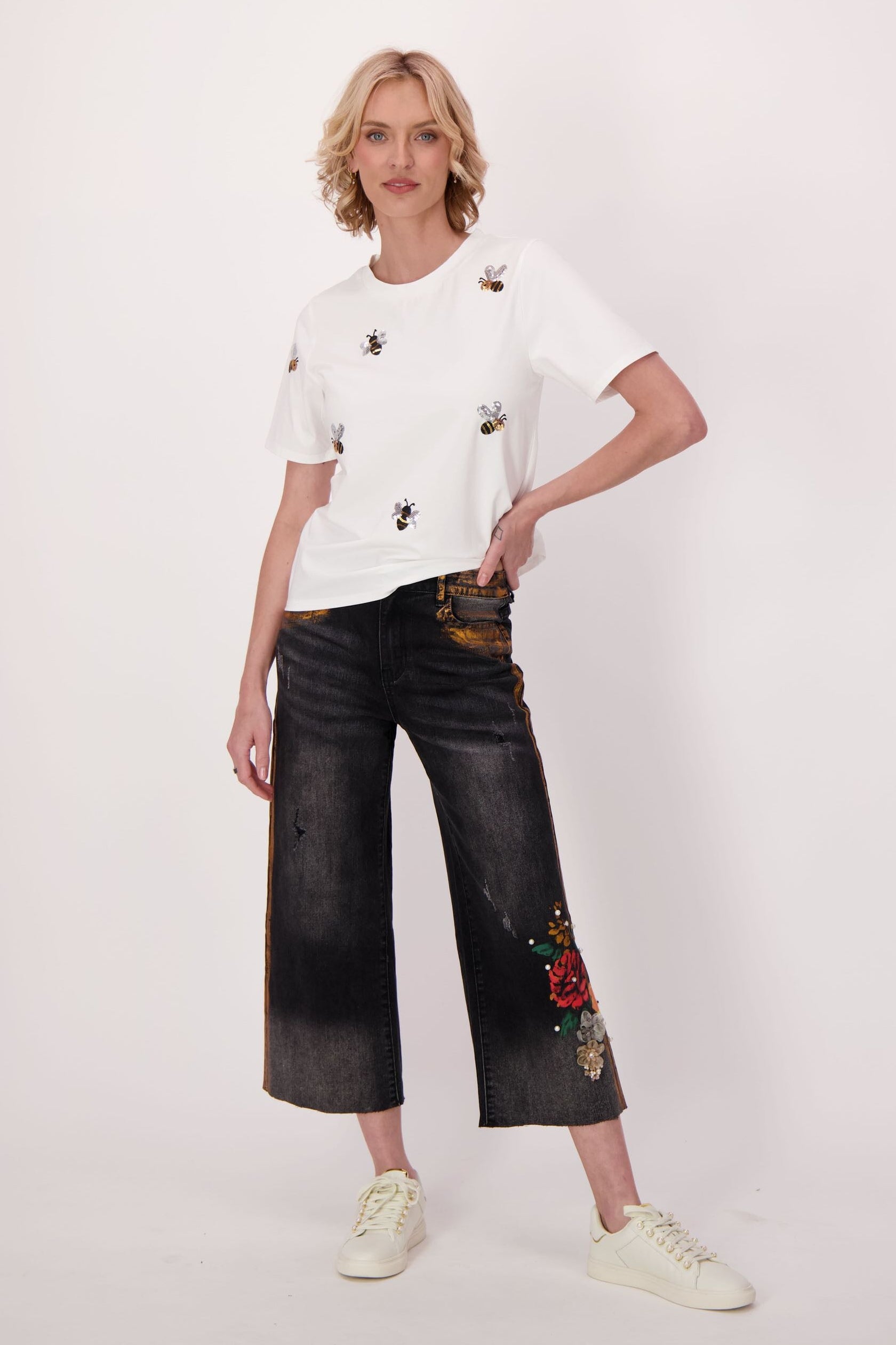 Floral Applique Wide Leg Crop Jean