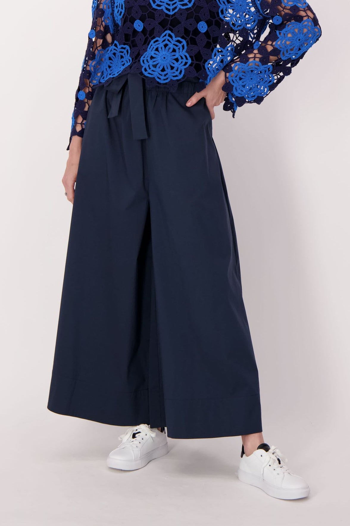 Wide Leg Cotton-Blend Pant