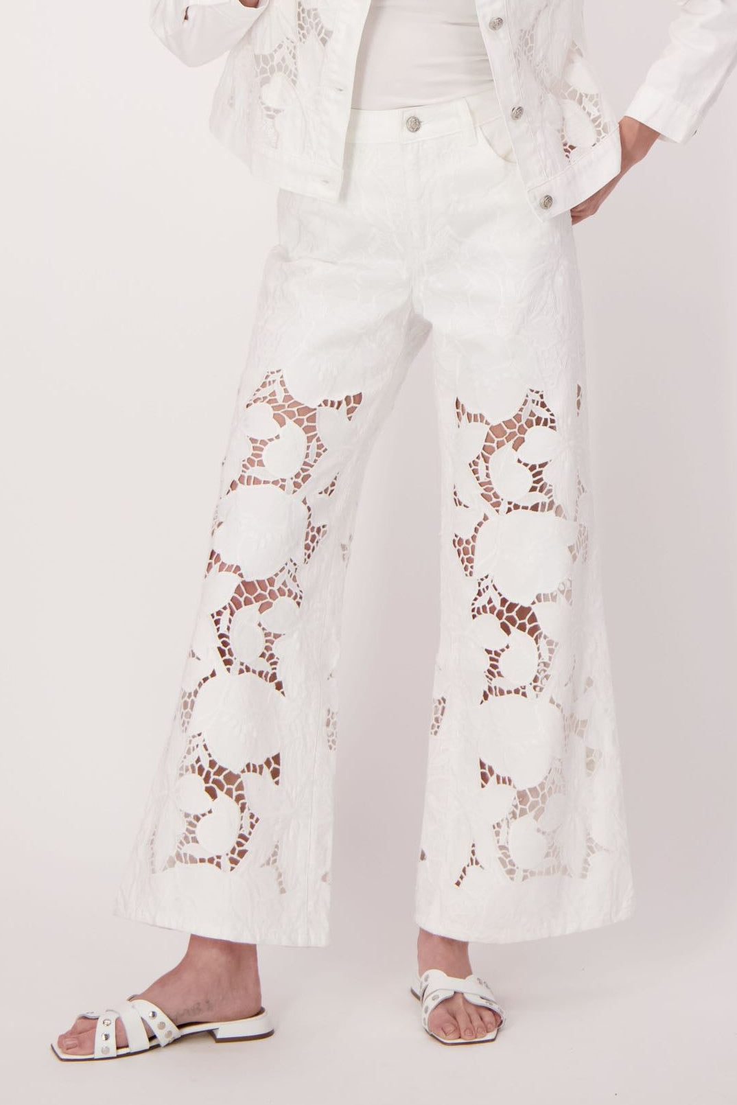 Floral Cutwork Embroidered Denim Pant