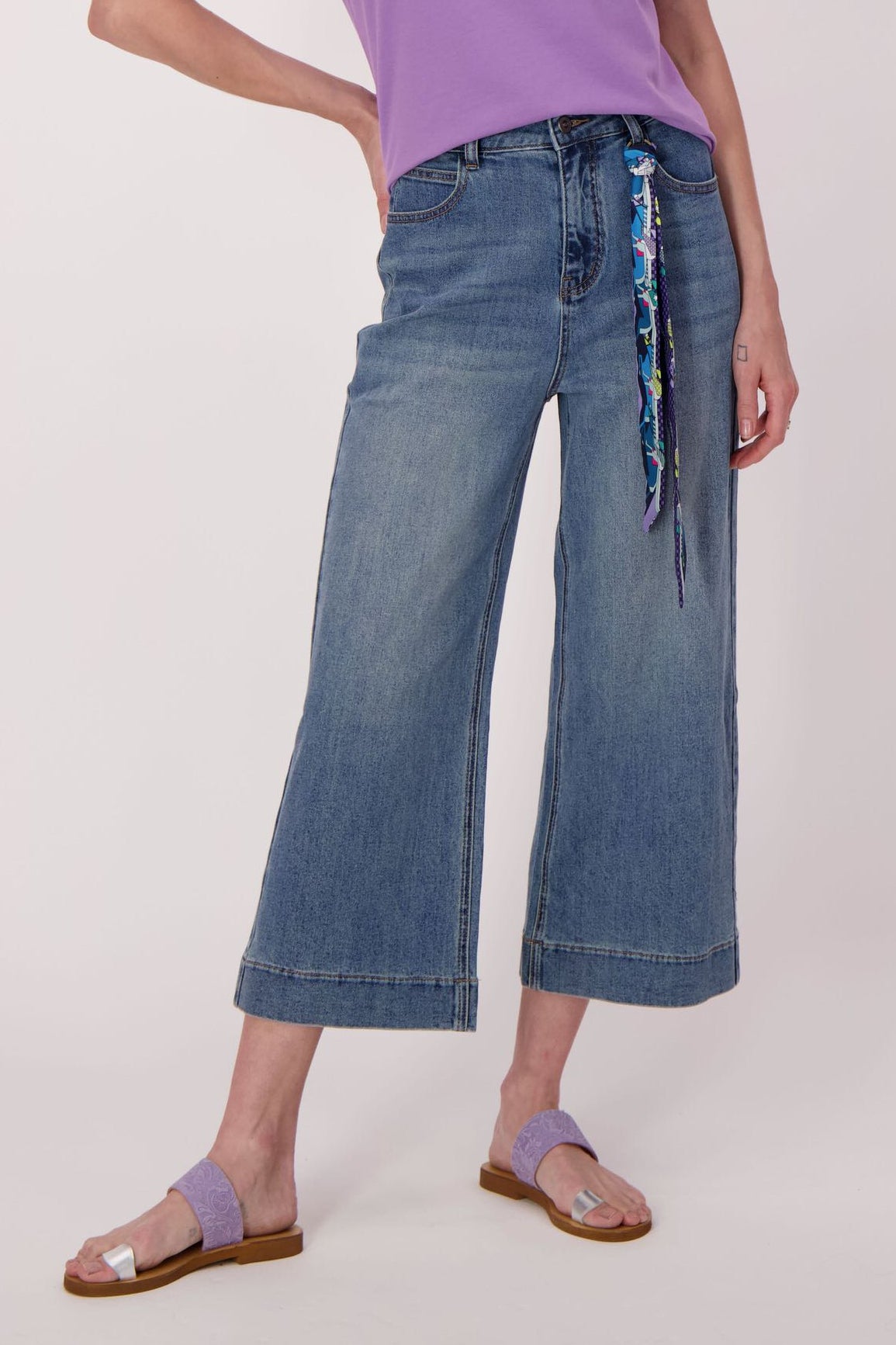 Capri Jean With Removable Scarf